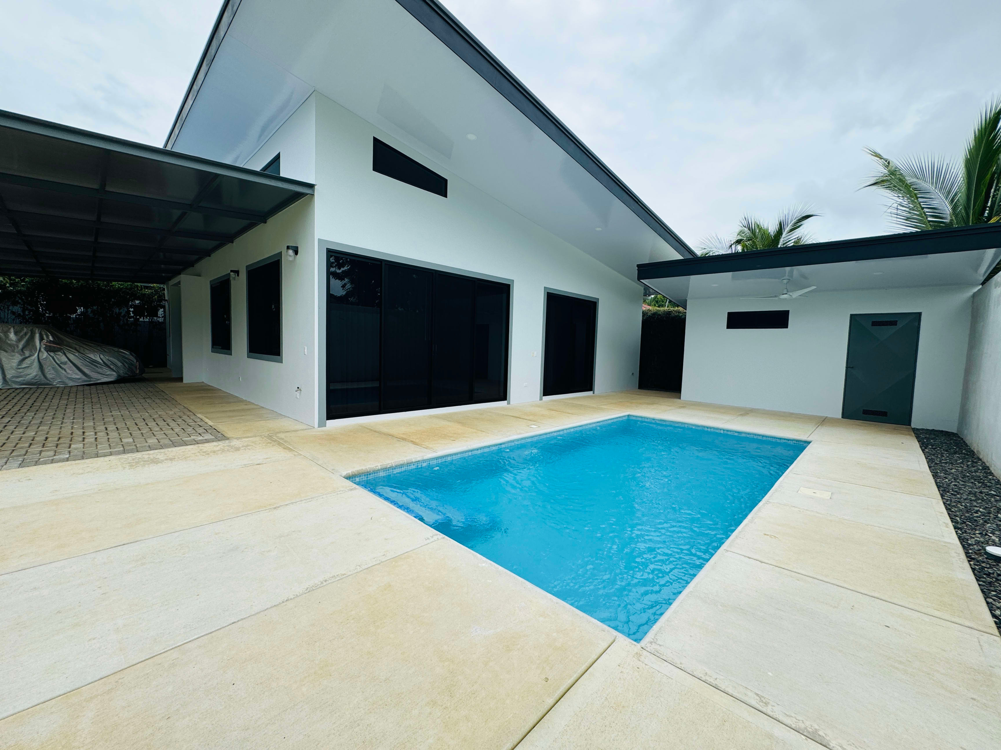 Turnkey Modern Home with Pool in Jardines Del Sol, Uvita property photo 2