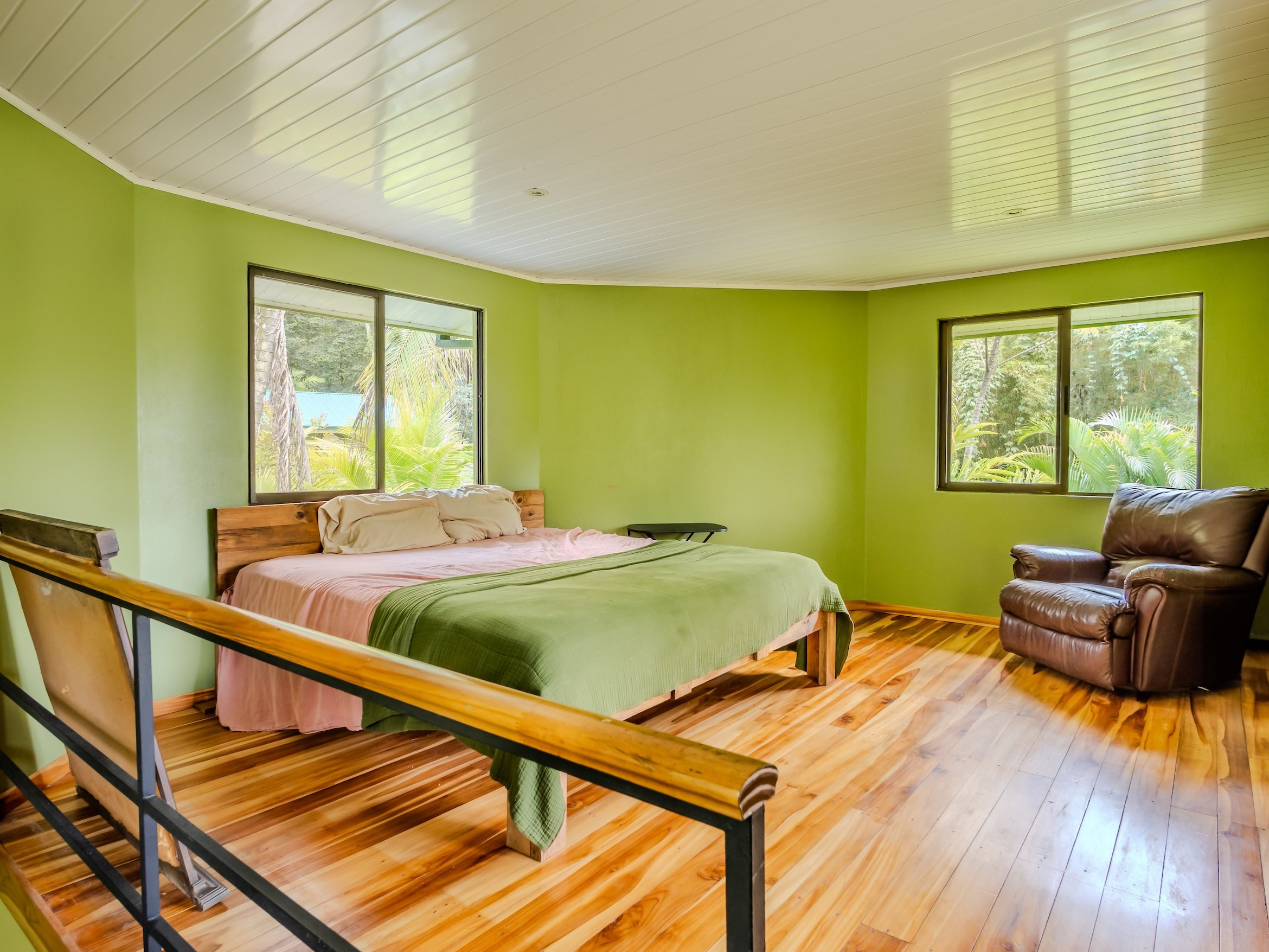 Self-Sustaining Mountain Estate in Serenity Gardens, Perez Zeledon property photo 3