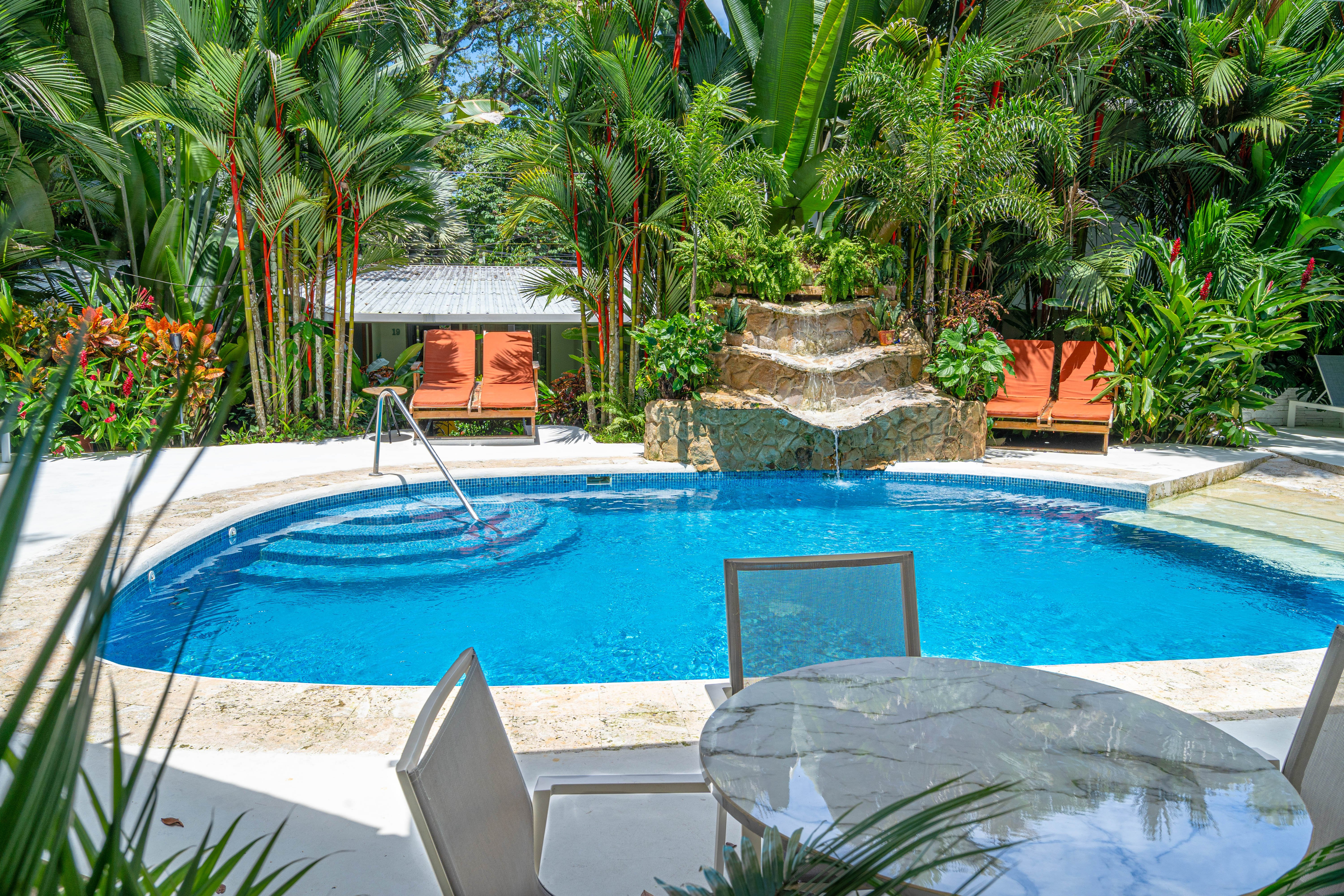 22-Room Boutique Hotel in Manuel Antonio property photo 2