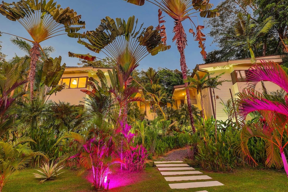 Luxury 2-Bedroom Condo in Gated Community, Manuel Antonio property photo 2