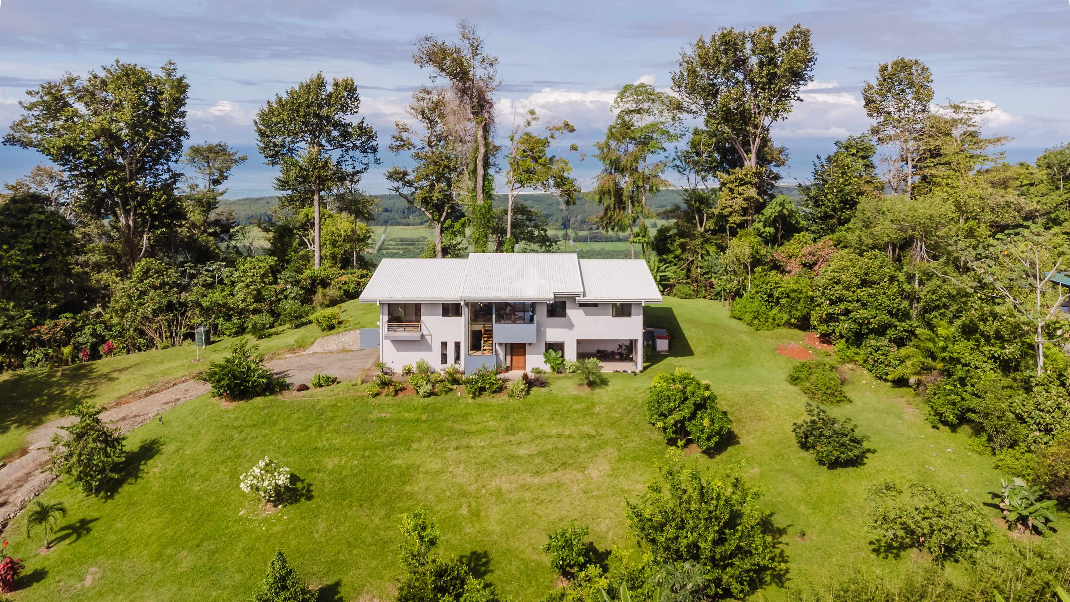 Ocean View Estate (Casa Turi-Uha) in Hills of Portalon, Near Quepos property photo 3