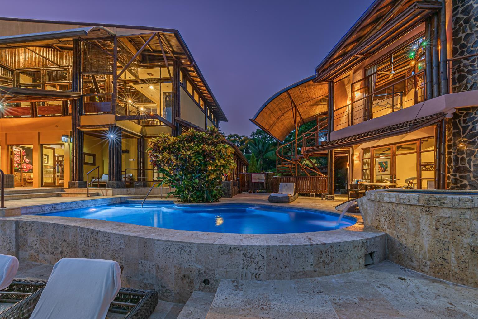 Luxury Bamboo Estate (Casa Ramon) in Dominical property photo 3