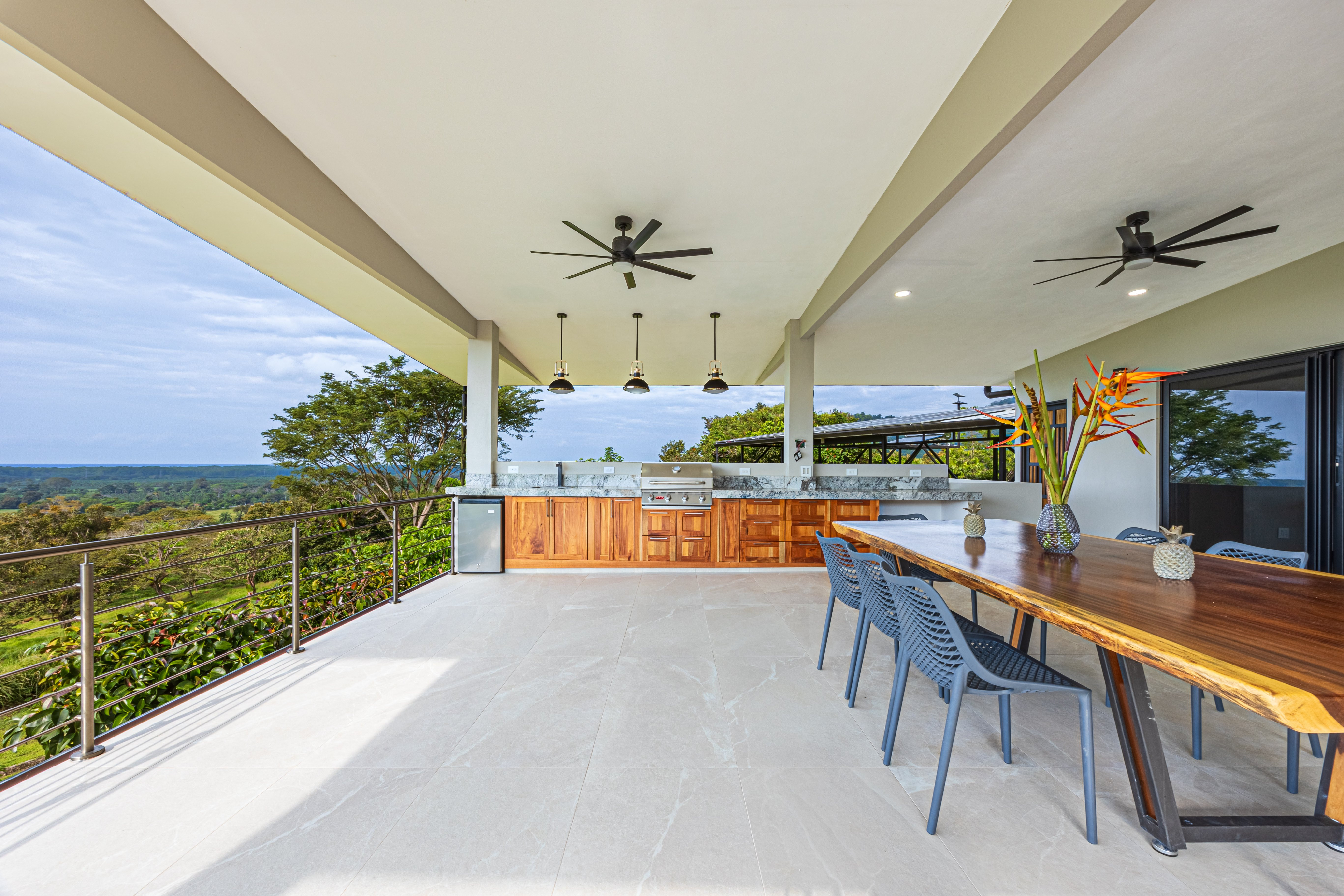 4-Acre Estate (The Crystal Shire) in Matapalo property photo