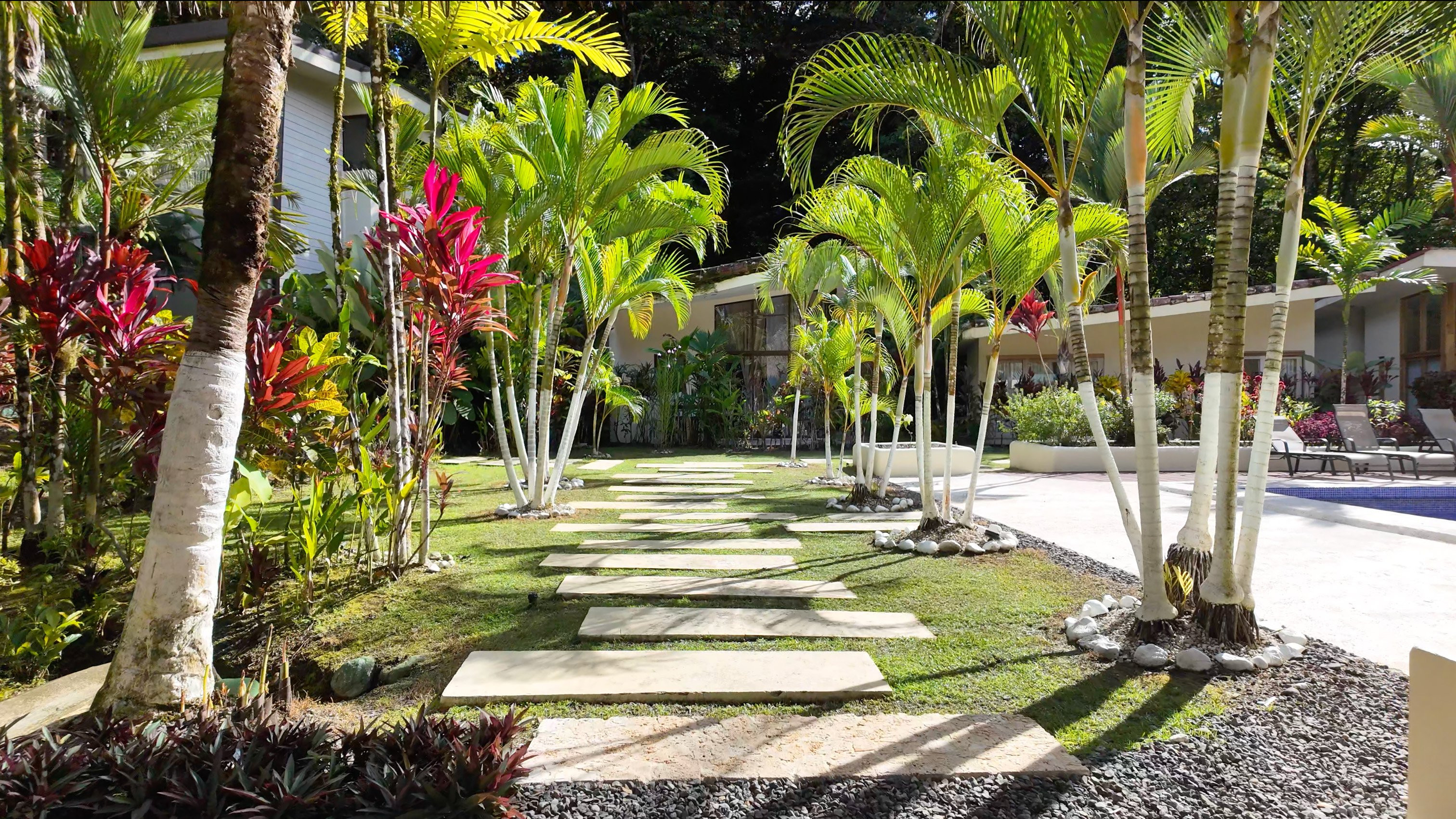 Luxury 2-Bedroom Condo in Gated Community, Manuel Antonio property photo 3