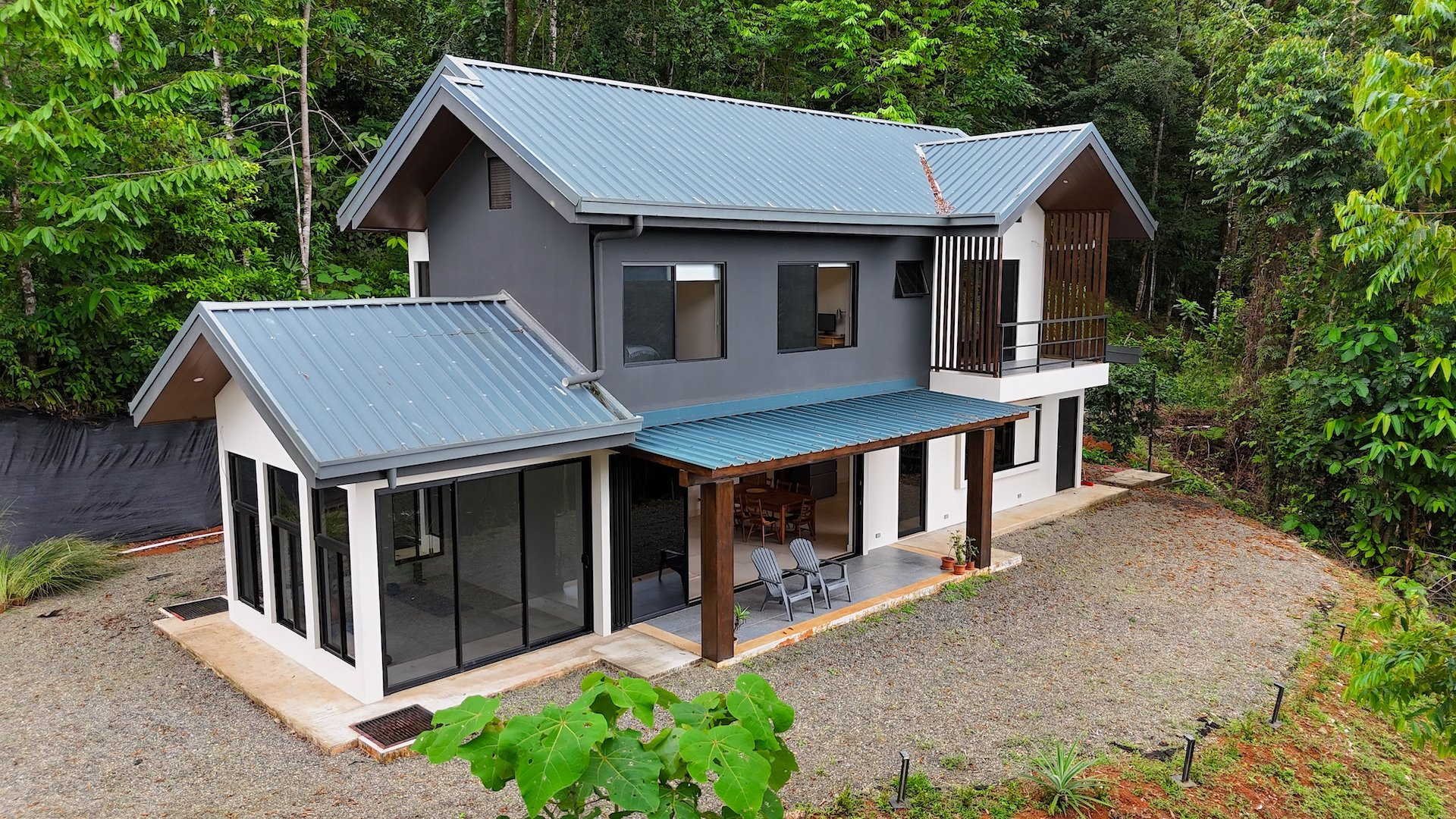 Ocean View Home in Portasol, Portalon property photo 4