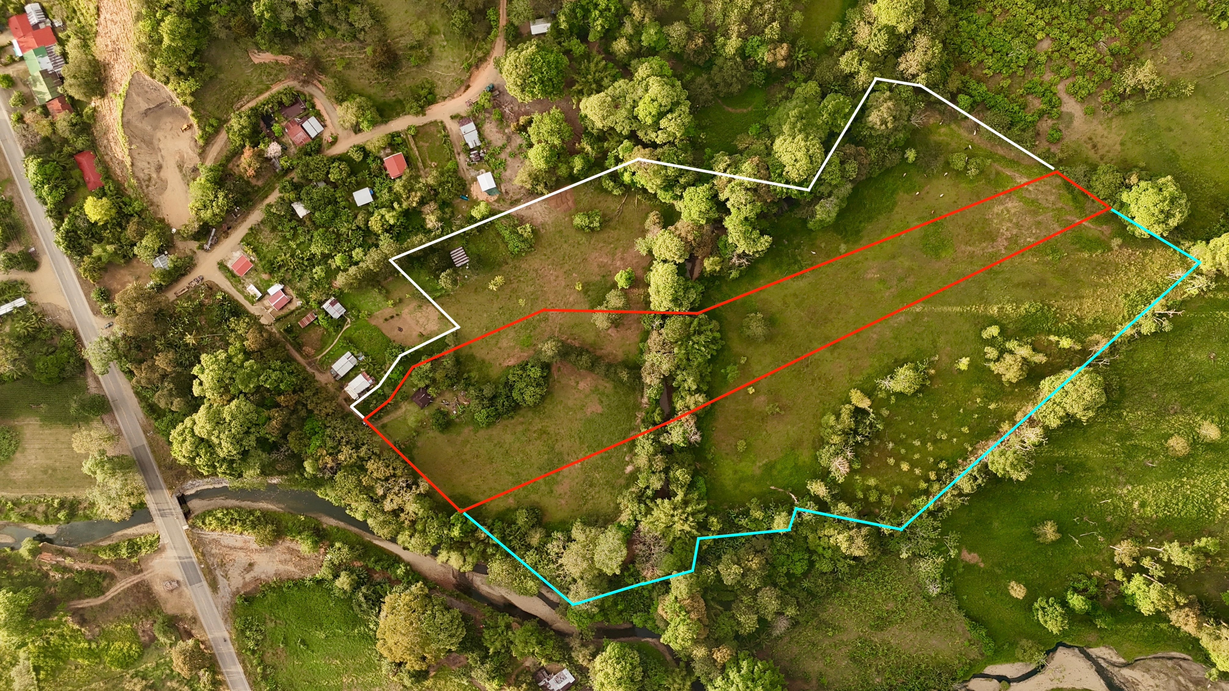 5.5-Acre River-Front Farm in San Buenas de Coronado property photo 4