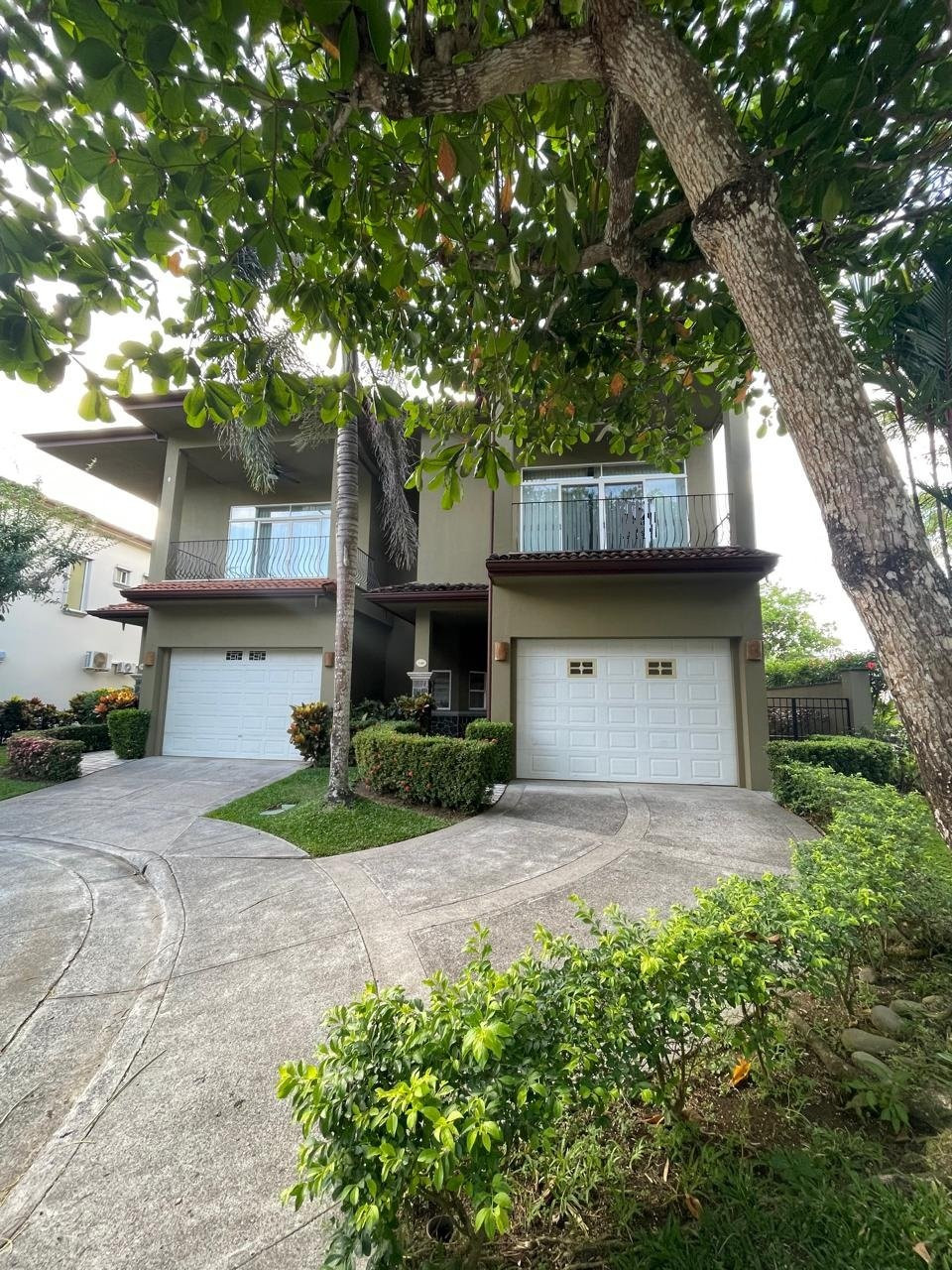 Gated Townhouse in Reserva Las Lomas, Near Los Suenos property photo 3