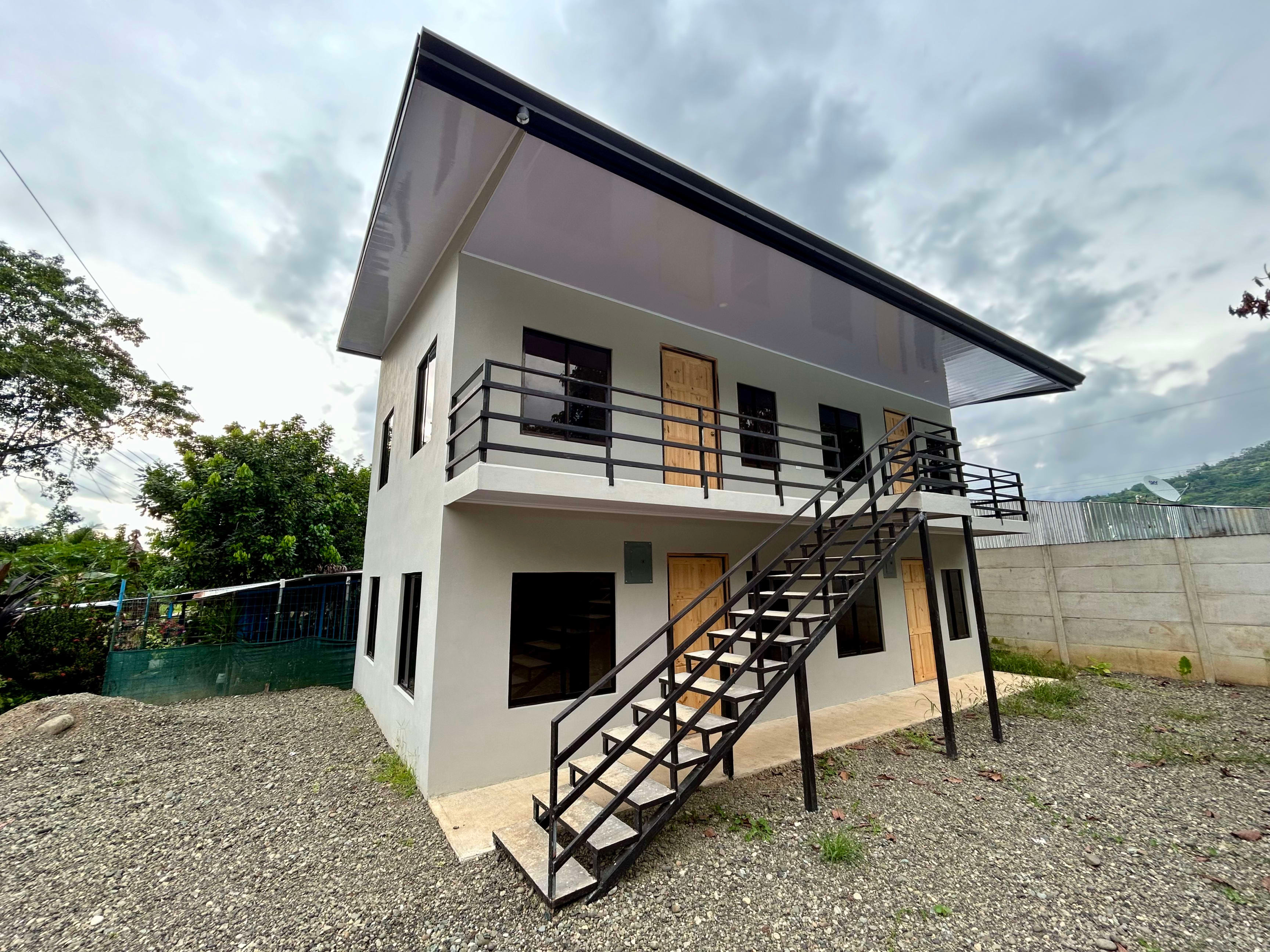 4-Unit Rental Property in Uvita property photo 2