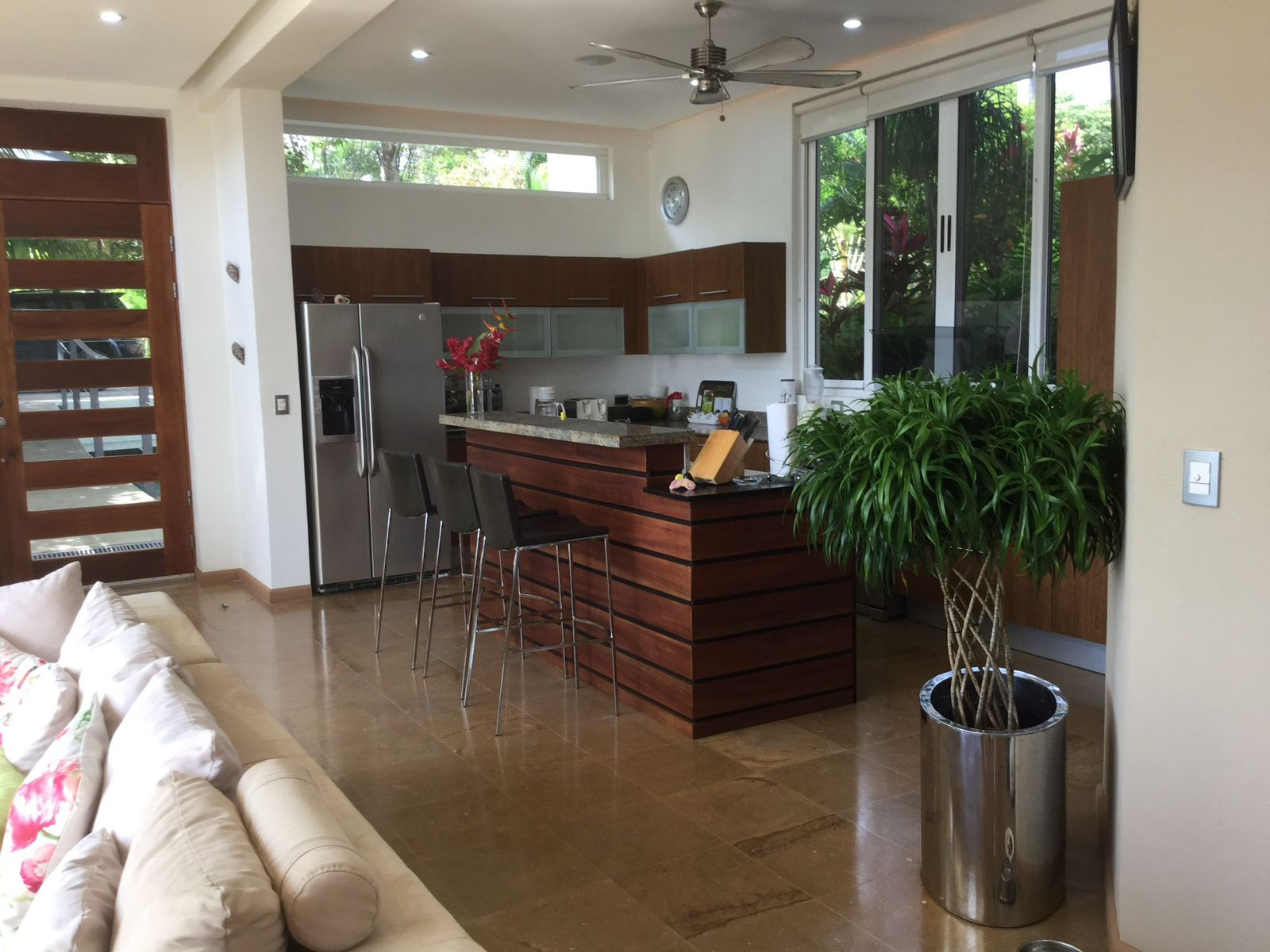 Private Estate (Casa Libert’Inn) in El Salto, Manuel Antonio property photo 3