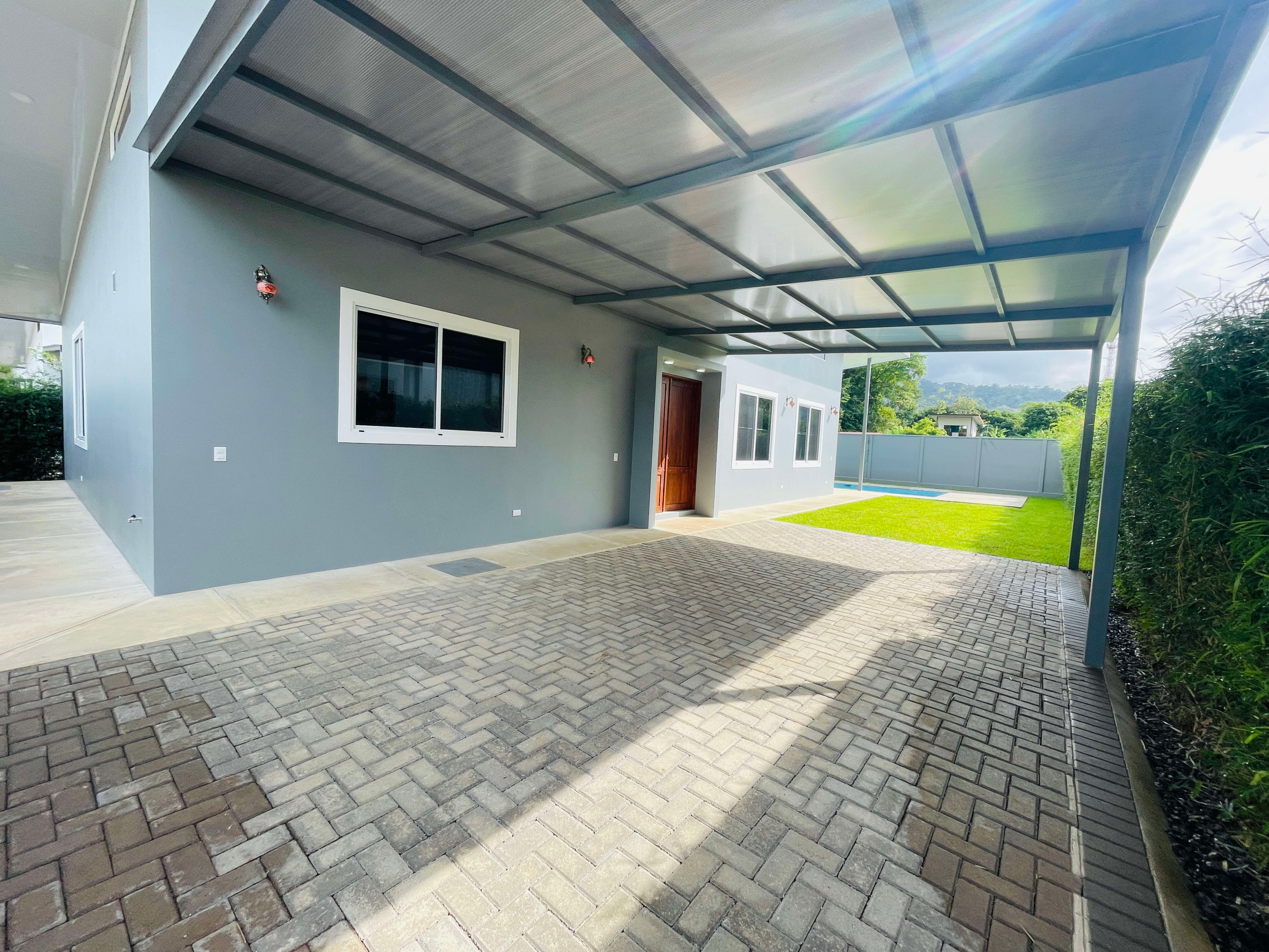 Gated Community Pool Home in Jardines Del Sol, Uvita property photo 2