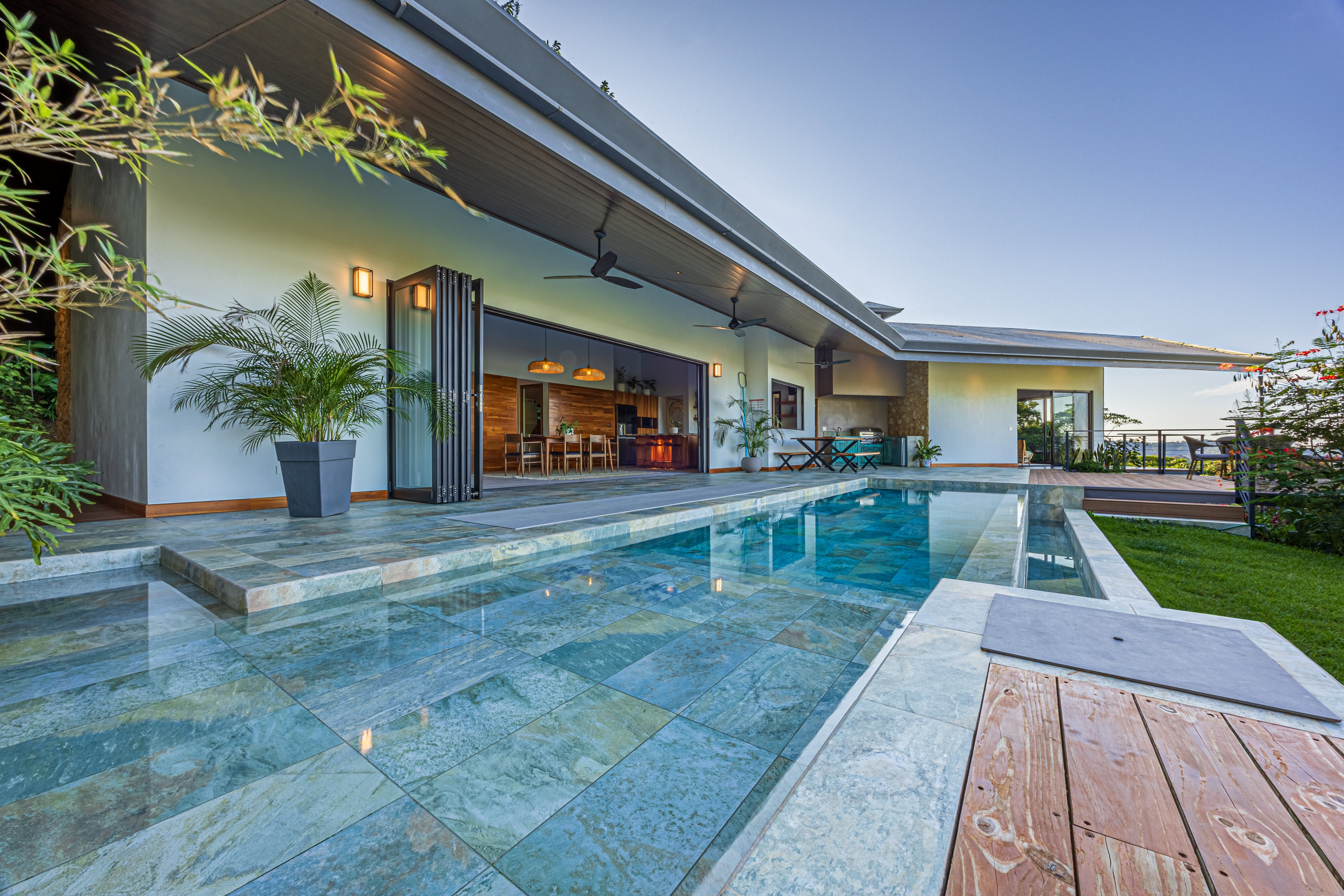 Ocean View Villa (Casa Espiritu de la Jungla) in Ojochal property photo 2