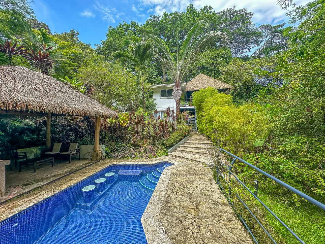Jungle Estate in Ojochal property photo 2