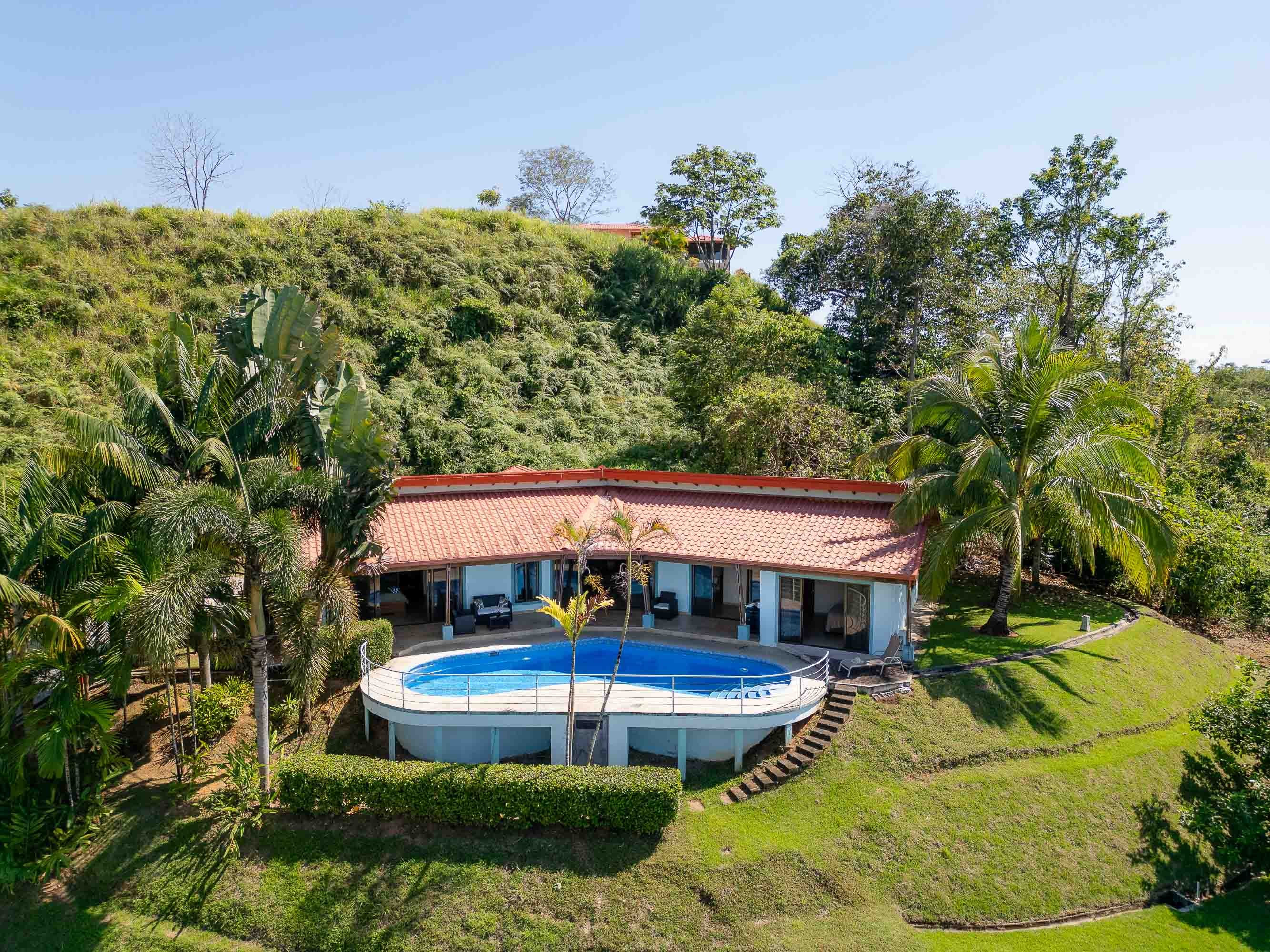 Mountain & Ocean View Home in Sueños del Trópico, Chontales property photo 2