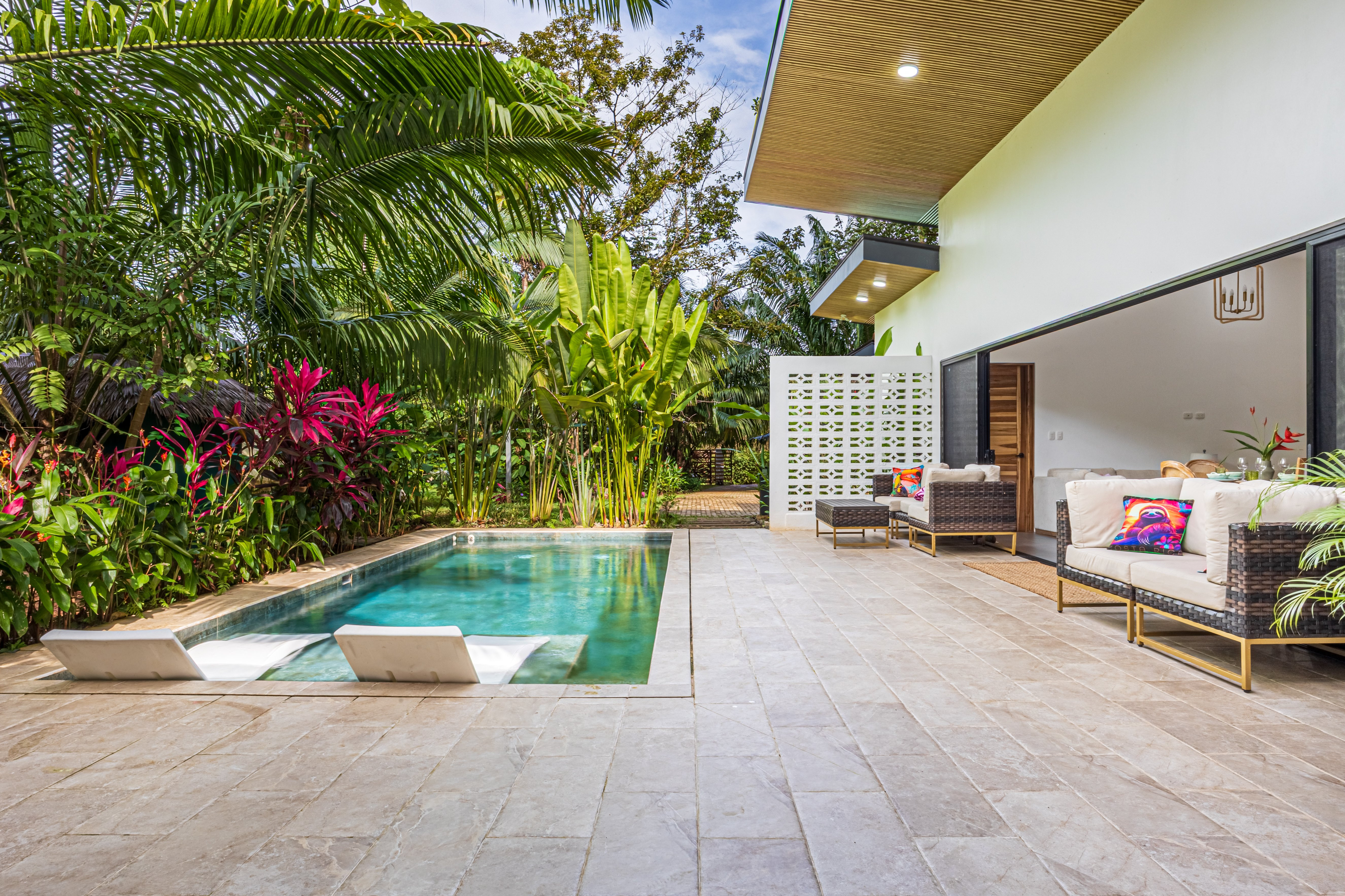 Modern Tropical Home (Casa Palma Verde) in Uvita property photo 4