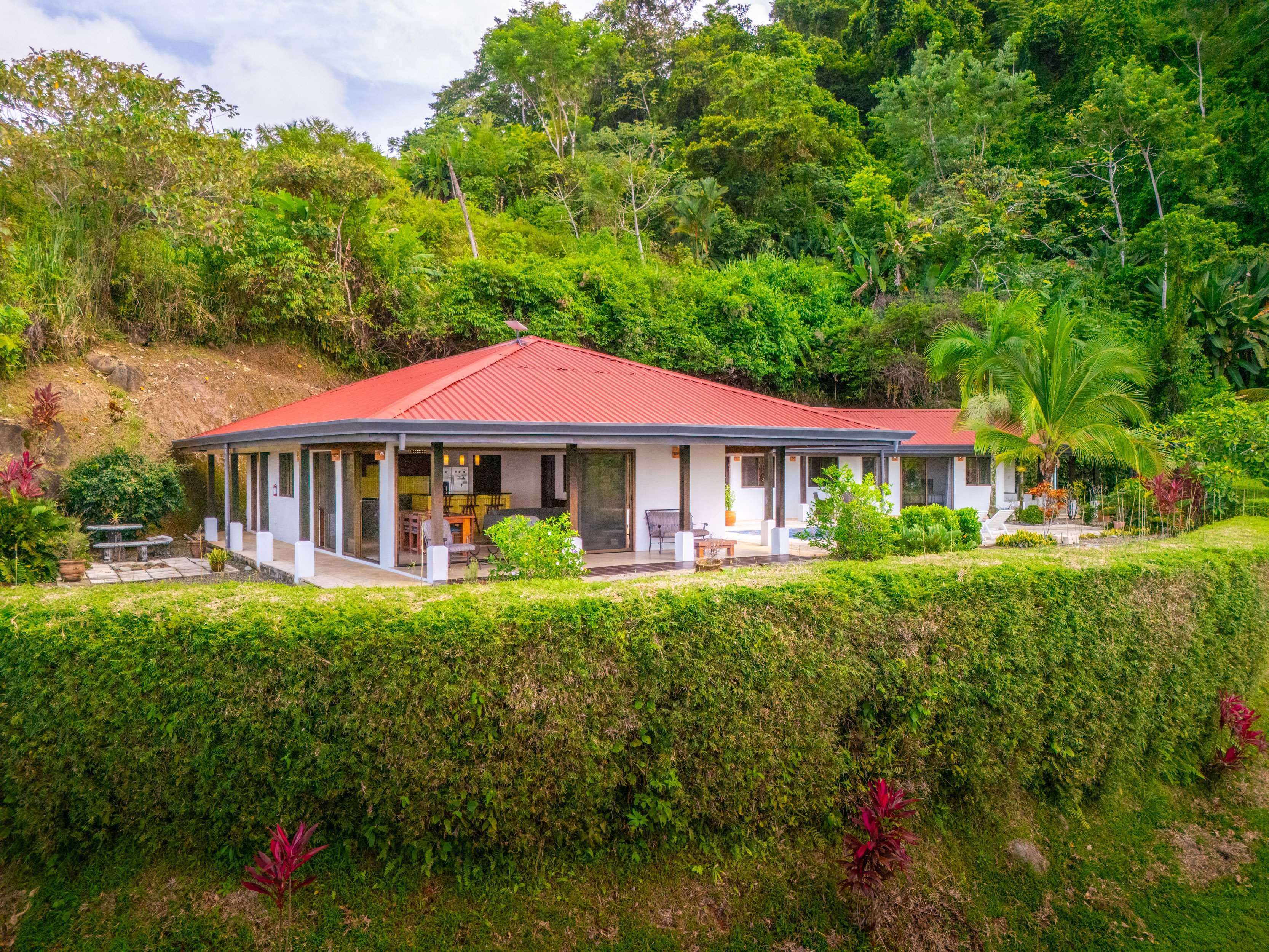 Sweeping Ocean View Home in Cinco Ventanas, Ojochal property photo 3