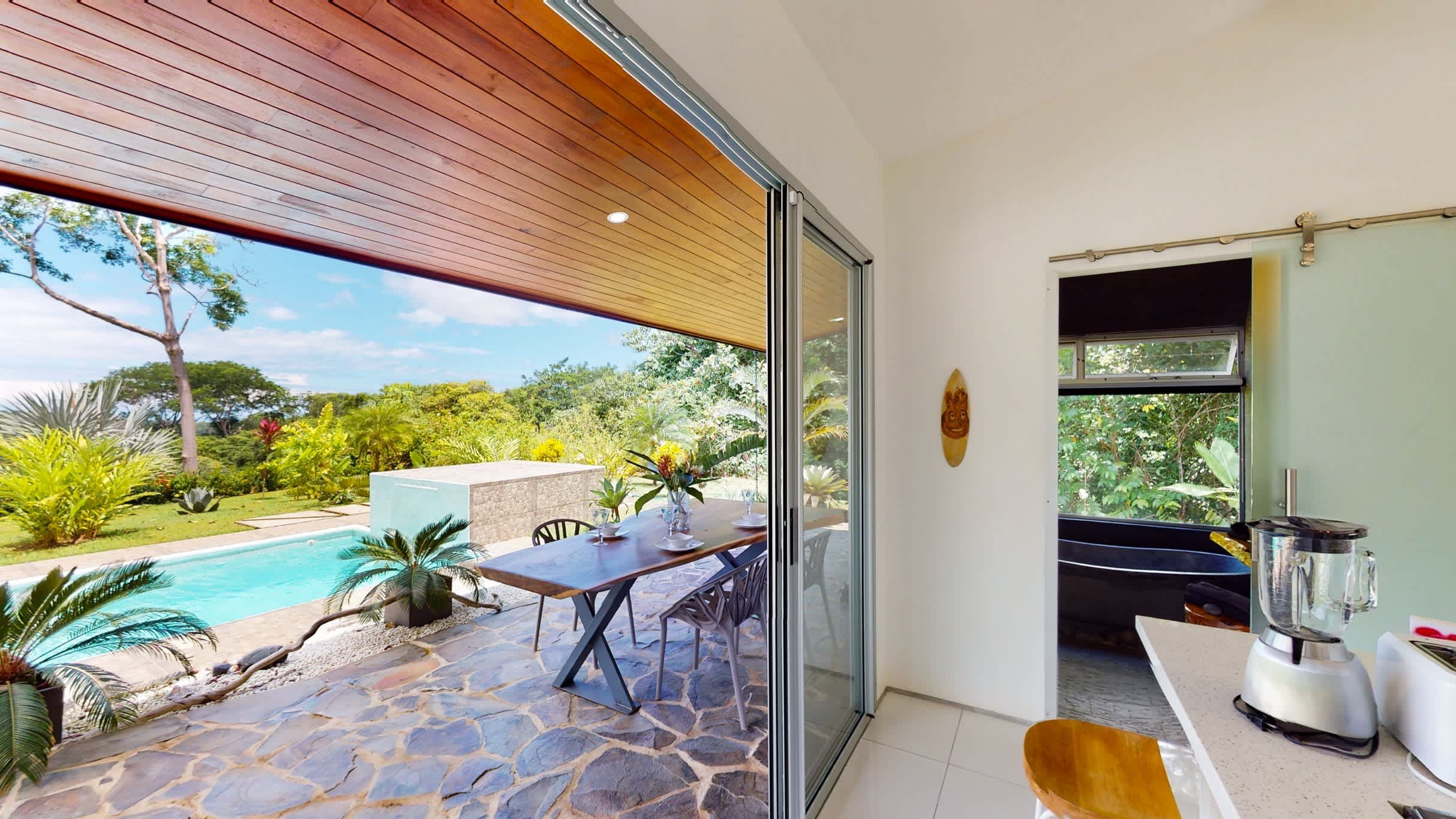 Rainforest Villa in Tres Rios de Coronado, Near Ojochal property photo 5