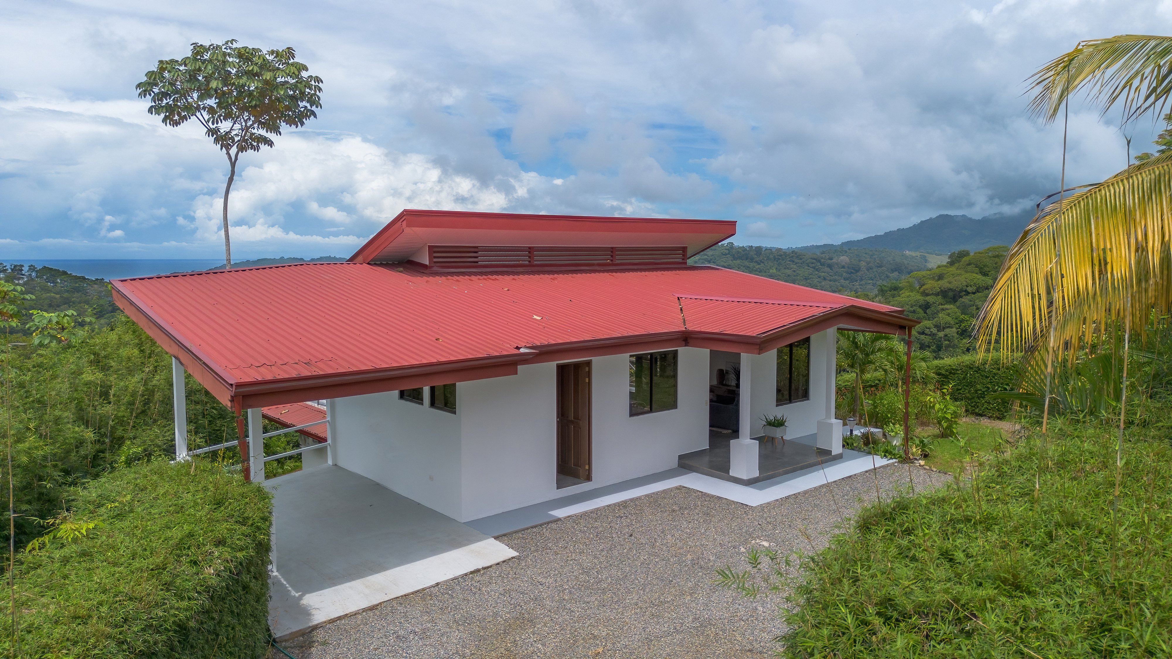 Ocean & Mountain View Home (Casa Blanca) in Platanillo property photo 3