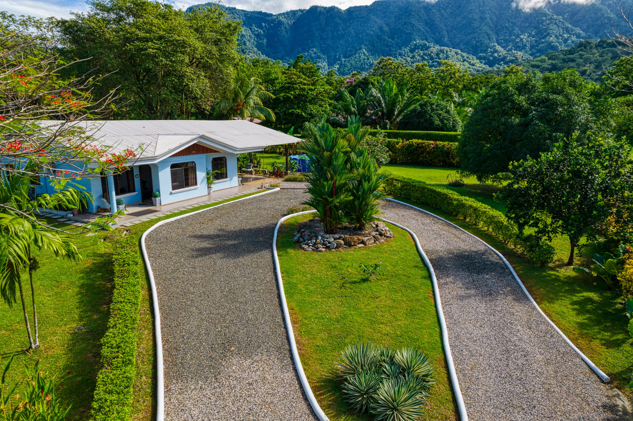 Mountain View Home (Casa Colibri) in Ojochal in Ojochal, Costa Rica