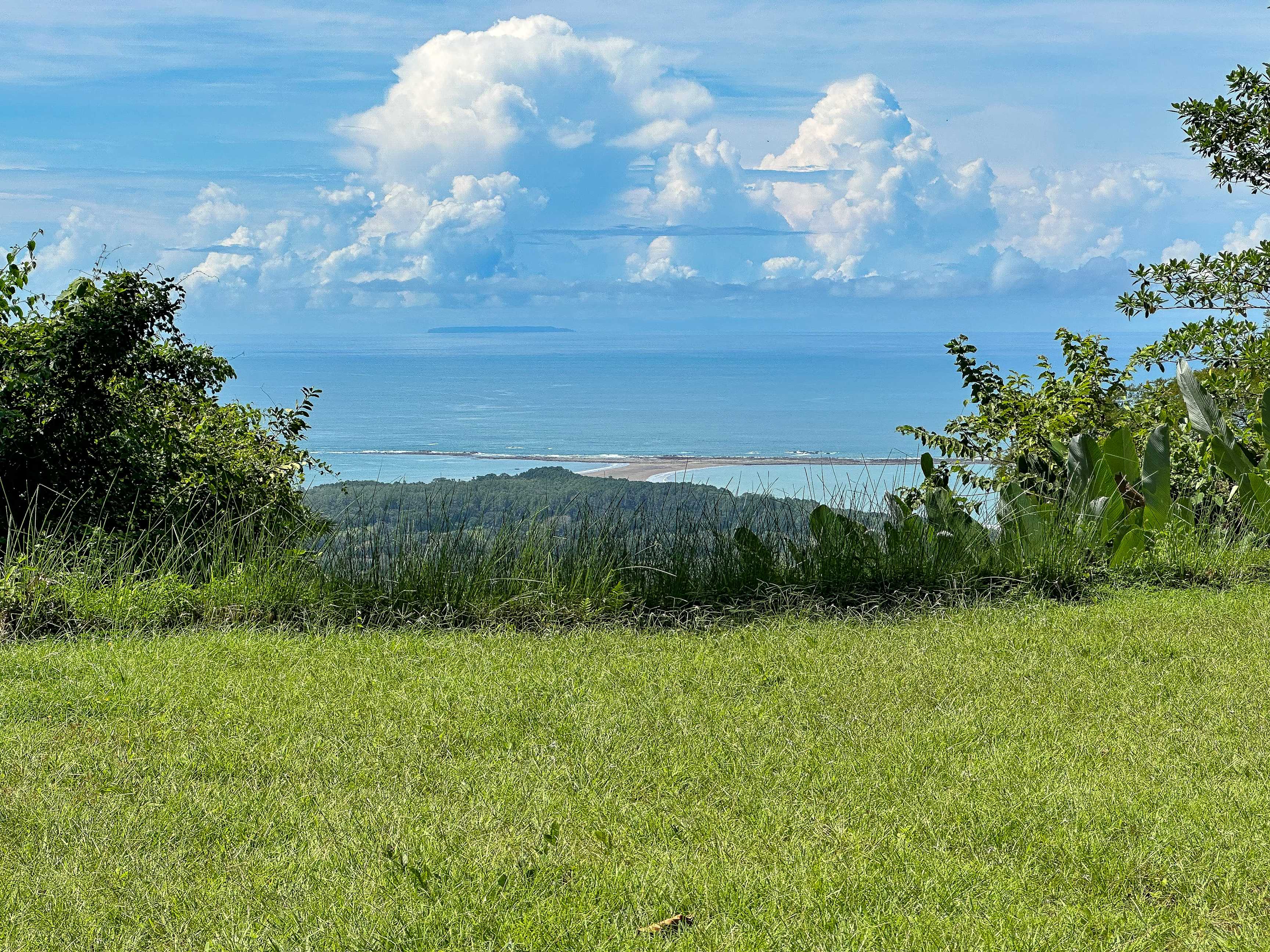 1.5-Acre Jungle Lot in Uvita property photo 2
