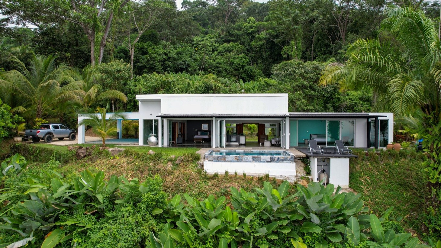Whale’s Tail View Villa (Villa Coco) in Uvita property photo 3