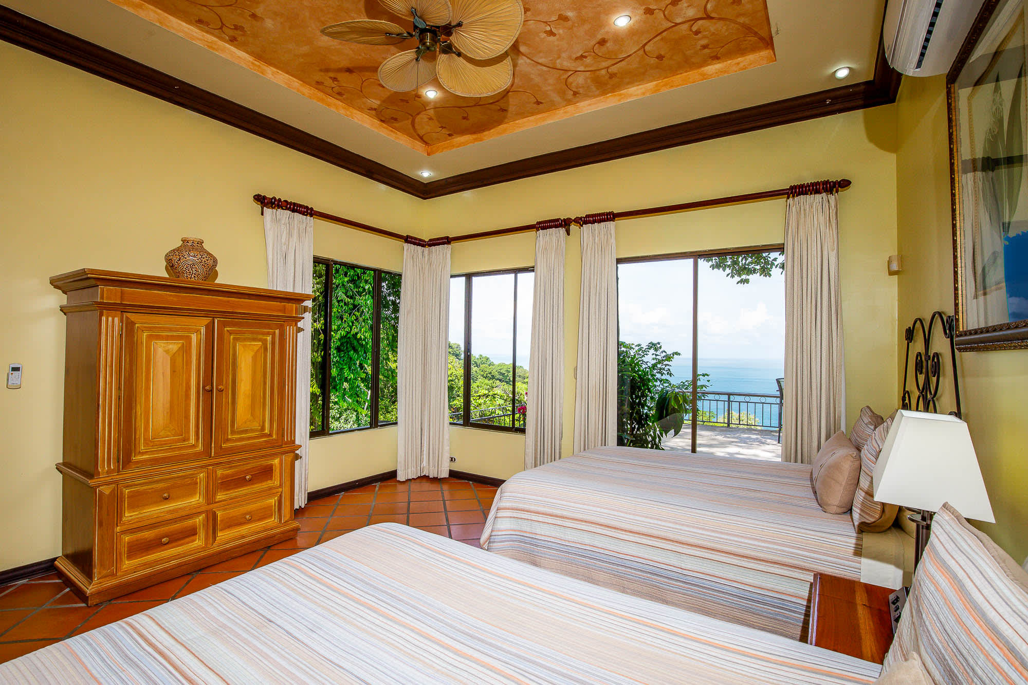 Private Ocean View Estate in Manuel Antonio | 4 Bed property photo 2