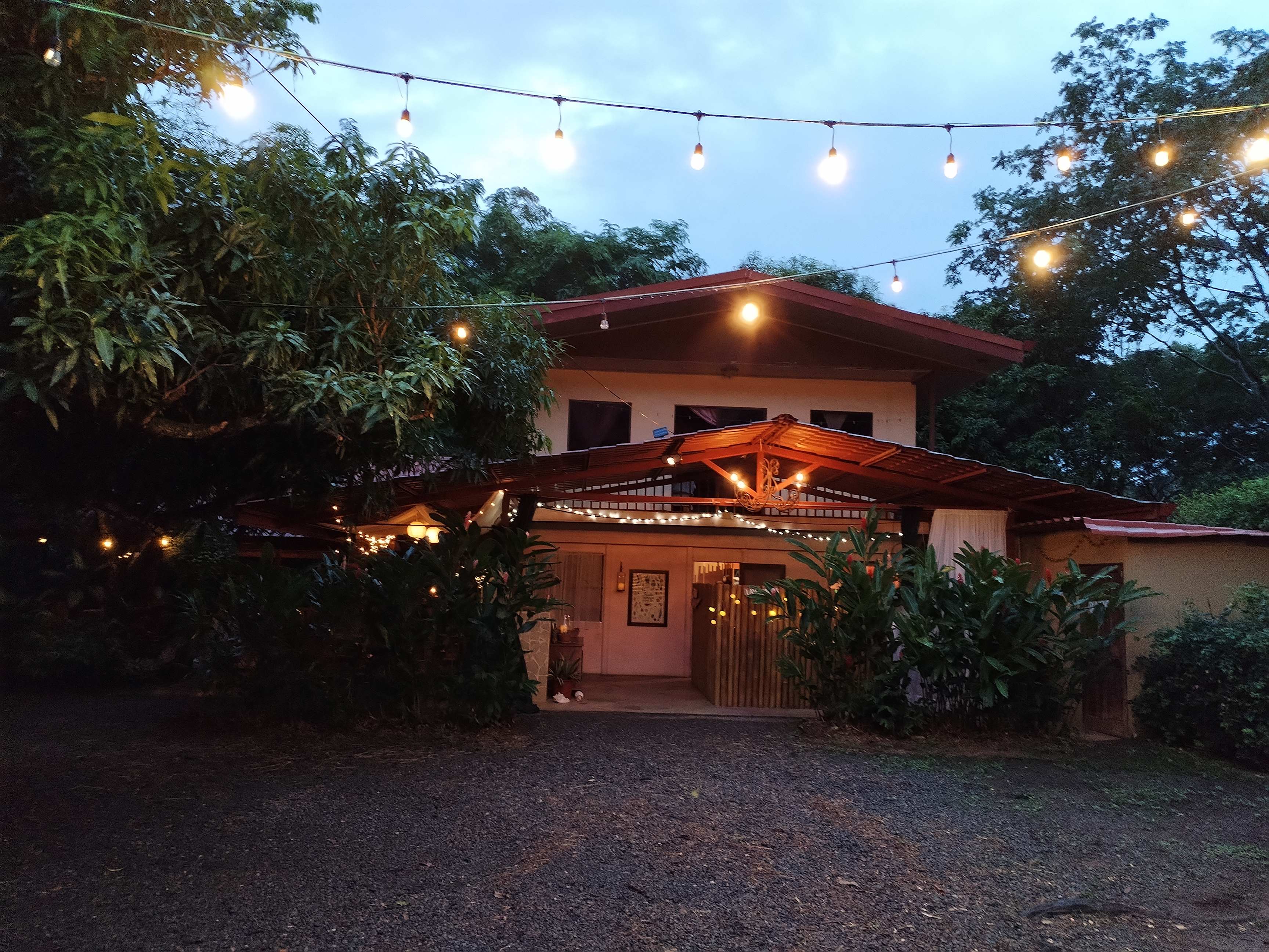 Turnkey Restaurant (Carlito’s) with Living Quarters in Uvita property photo 4