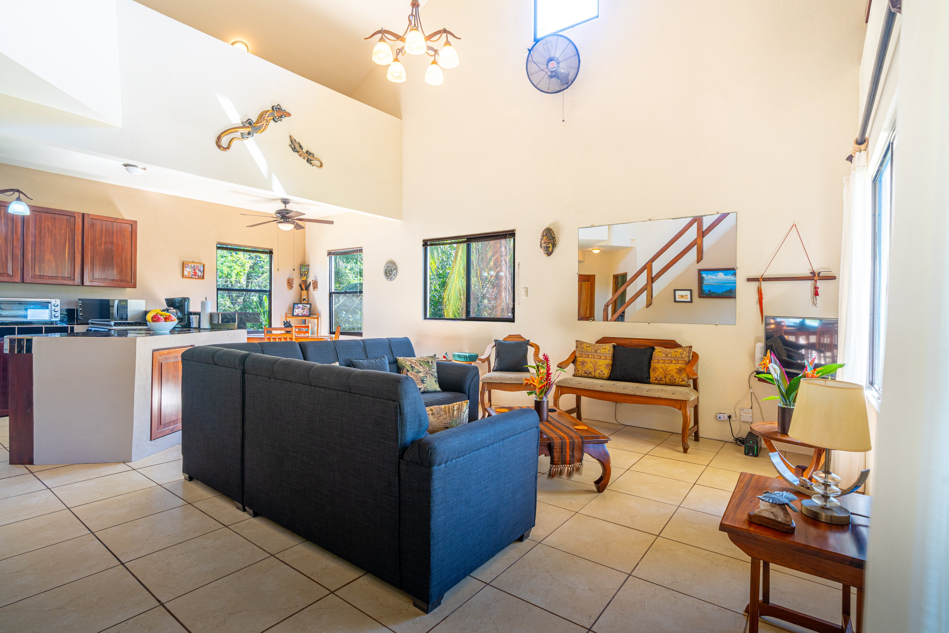 Beachfront Home (Casa Brisa de La Playa) in Uvita property photo 2