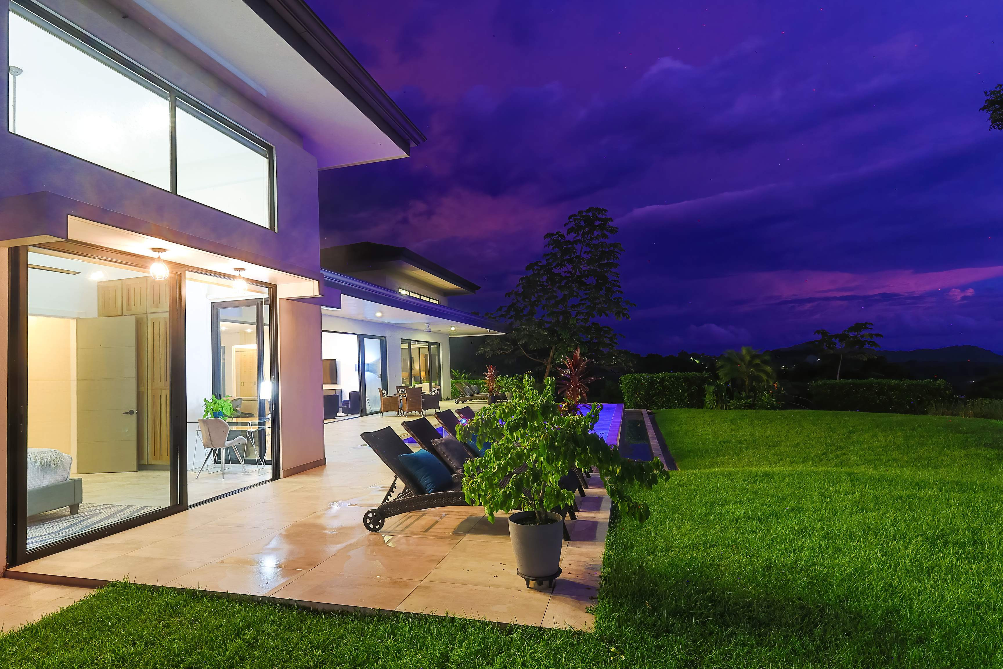Furnished Rainforest-Edge Estate in Ojochal property photo 5