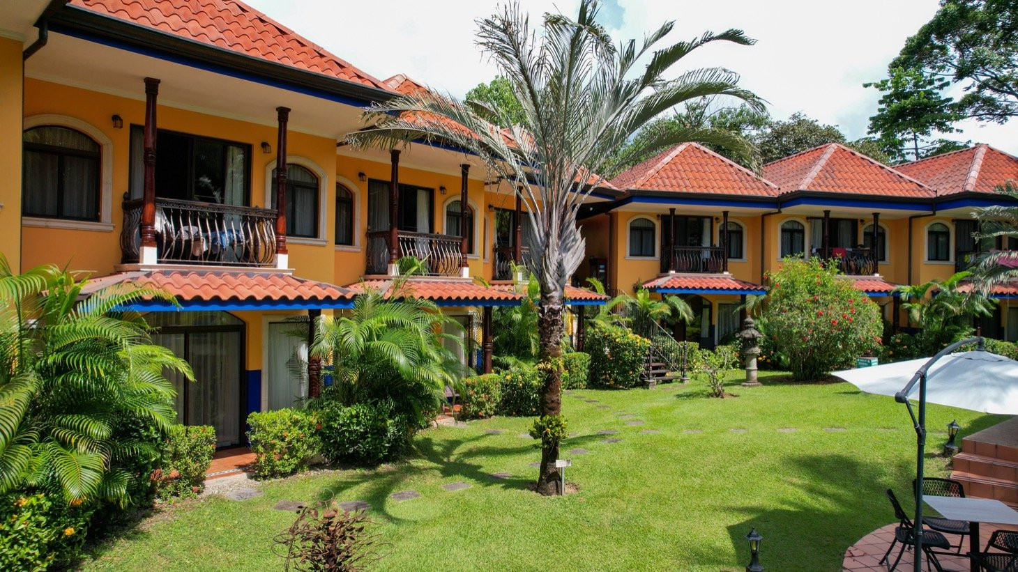 Boutique Oceanview Hotel and Spa in Dominical property photo 2