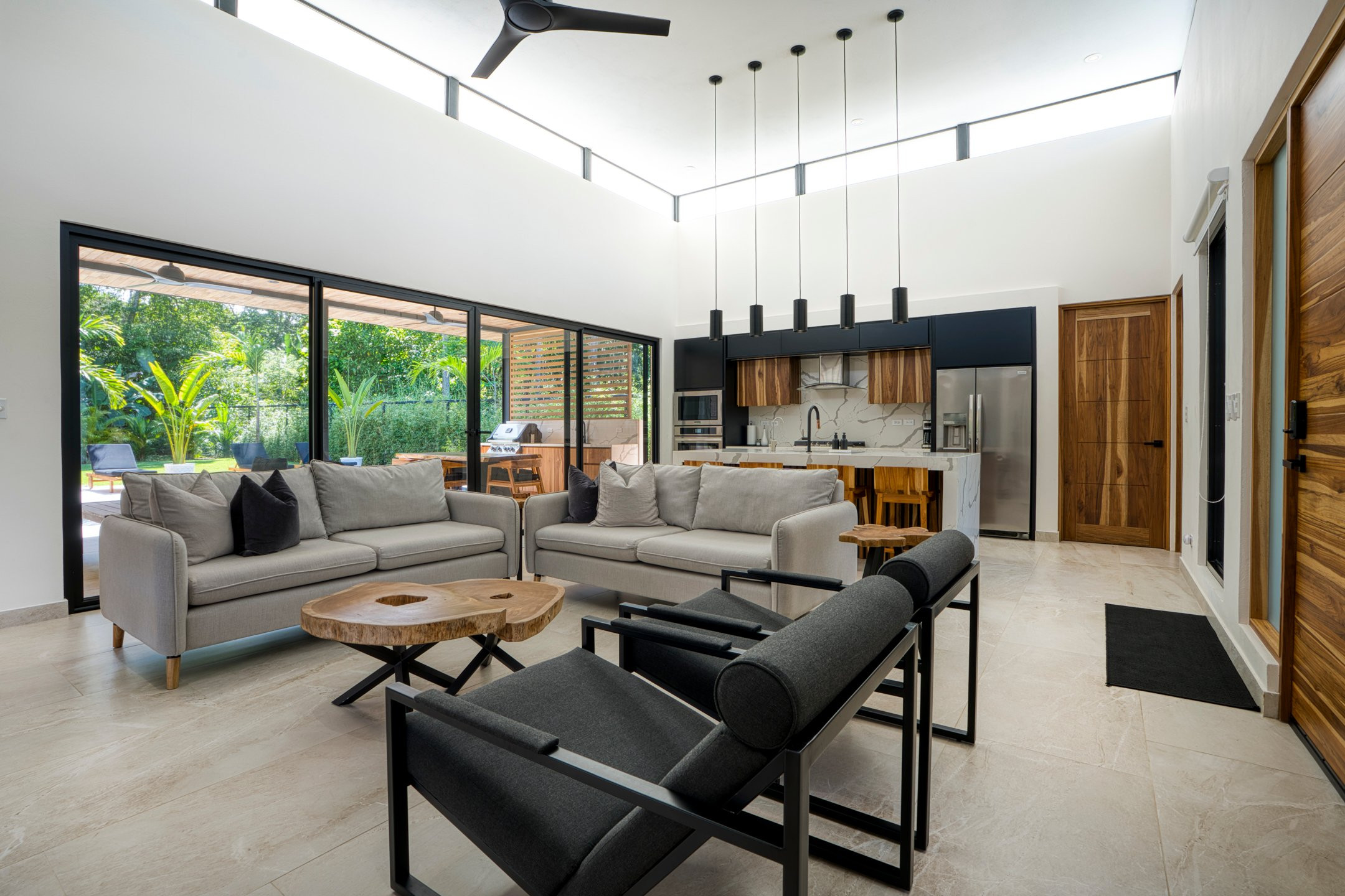 Luxury Turnkey Home in Uvita property photo 4