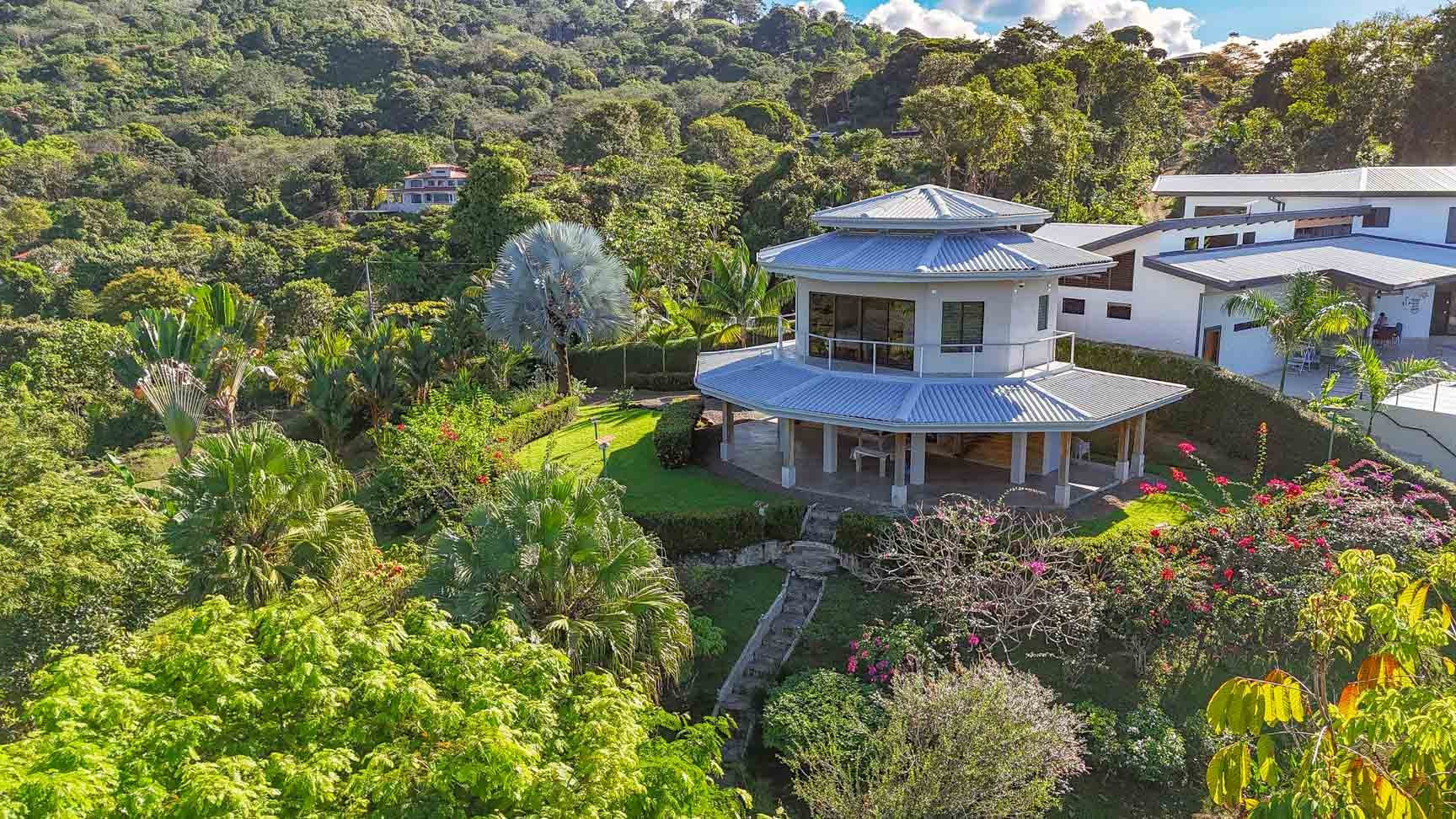 Ocean and Mountain View Home in Cinco Ventanas, Ojochal property photo 5