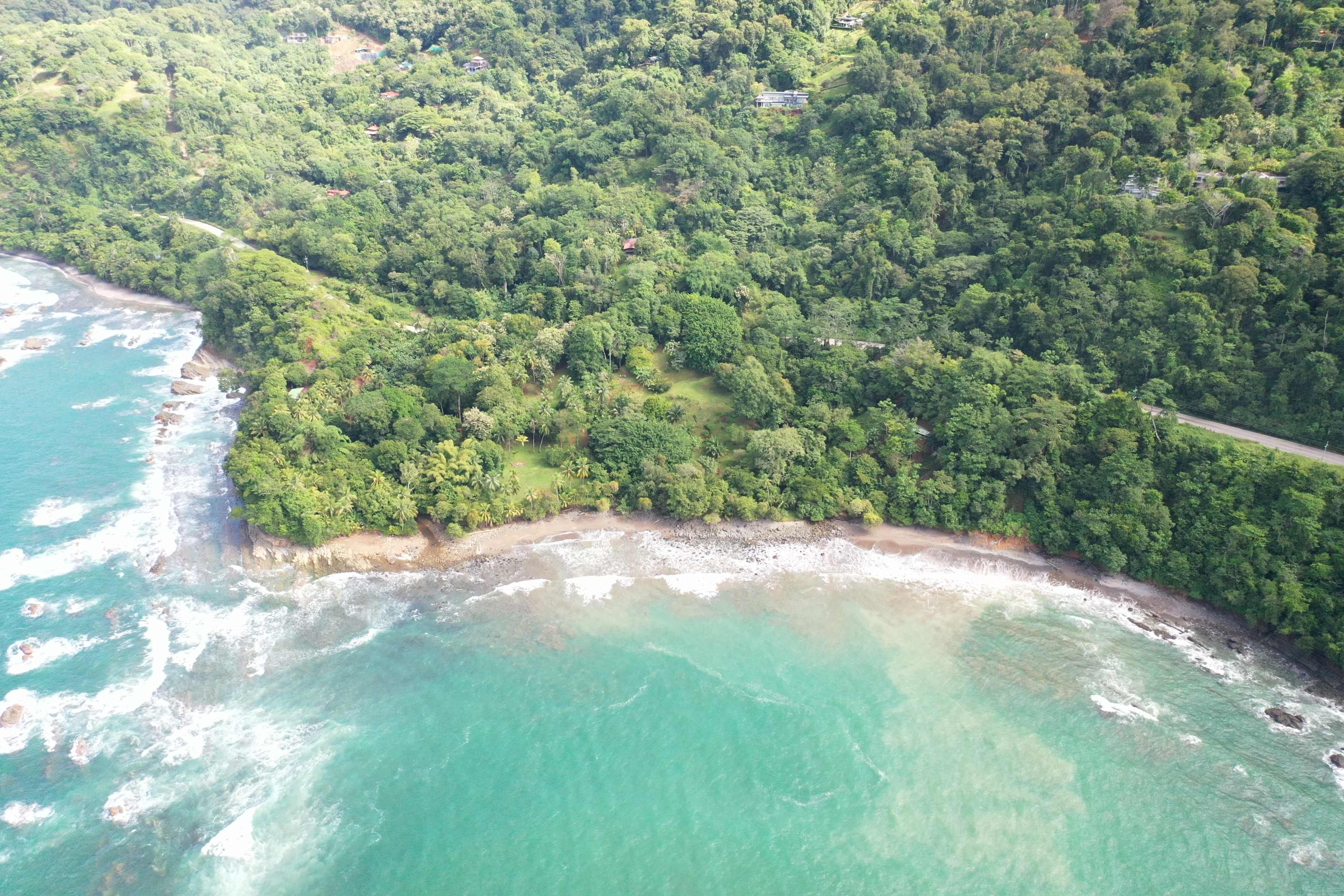 Luxury Beachfront Estate (The Residence in San Martin) in Dominical property photo 4