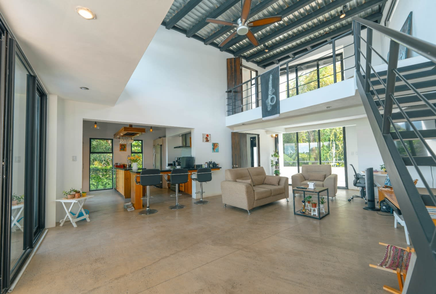 Modern Ocean View Home on Calle Perezoso, Ojochal in Ojochal, Costa Rica