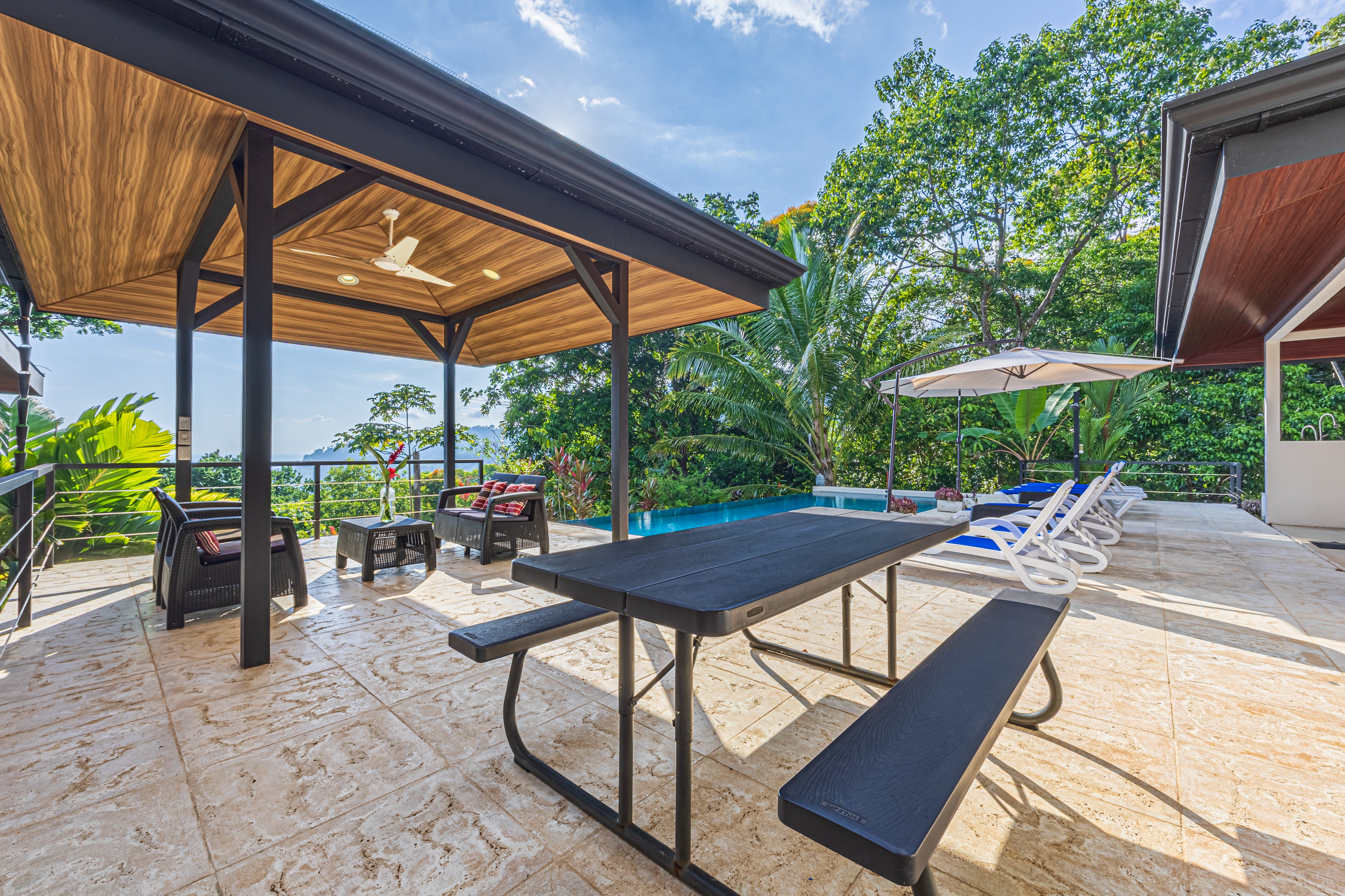 Casa OdiSea – Waterfall Estate in Portasol, Quepos property photo 6