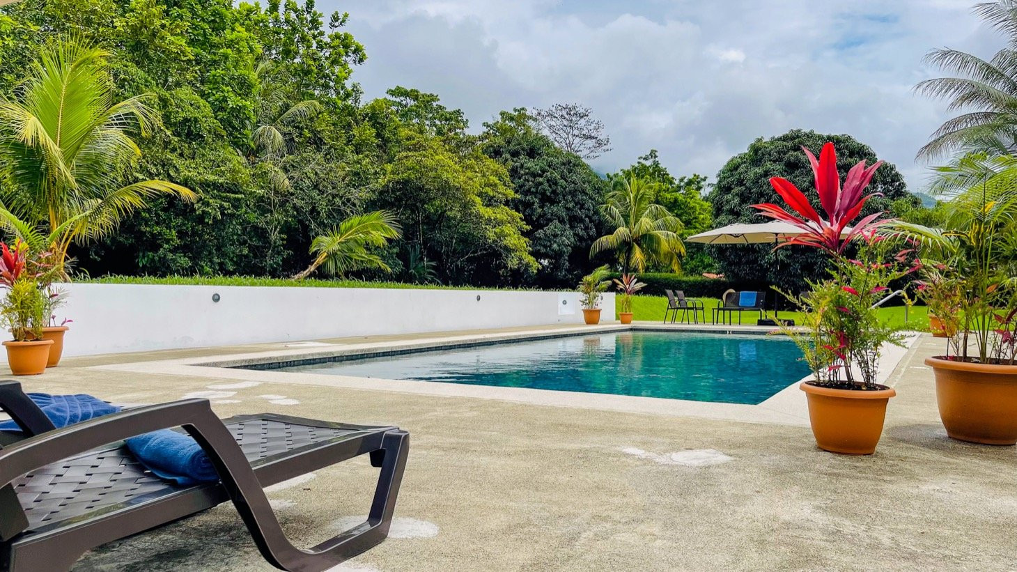 Turnkey Income Property Near Ventanas Beach, Ojochal property photo 2