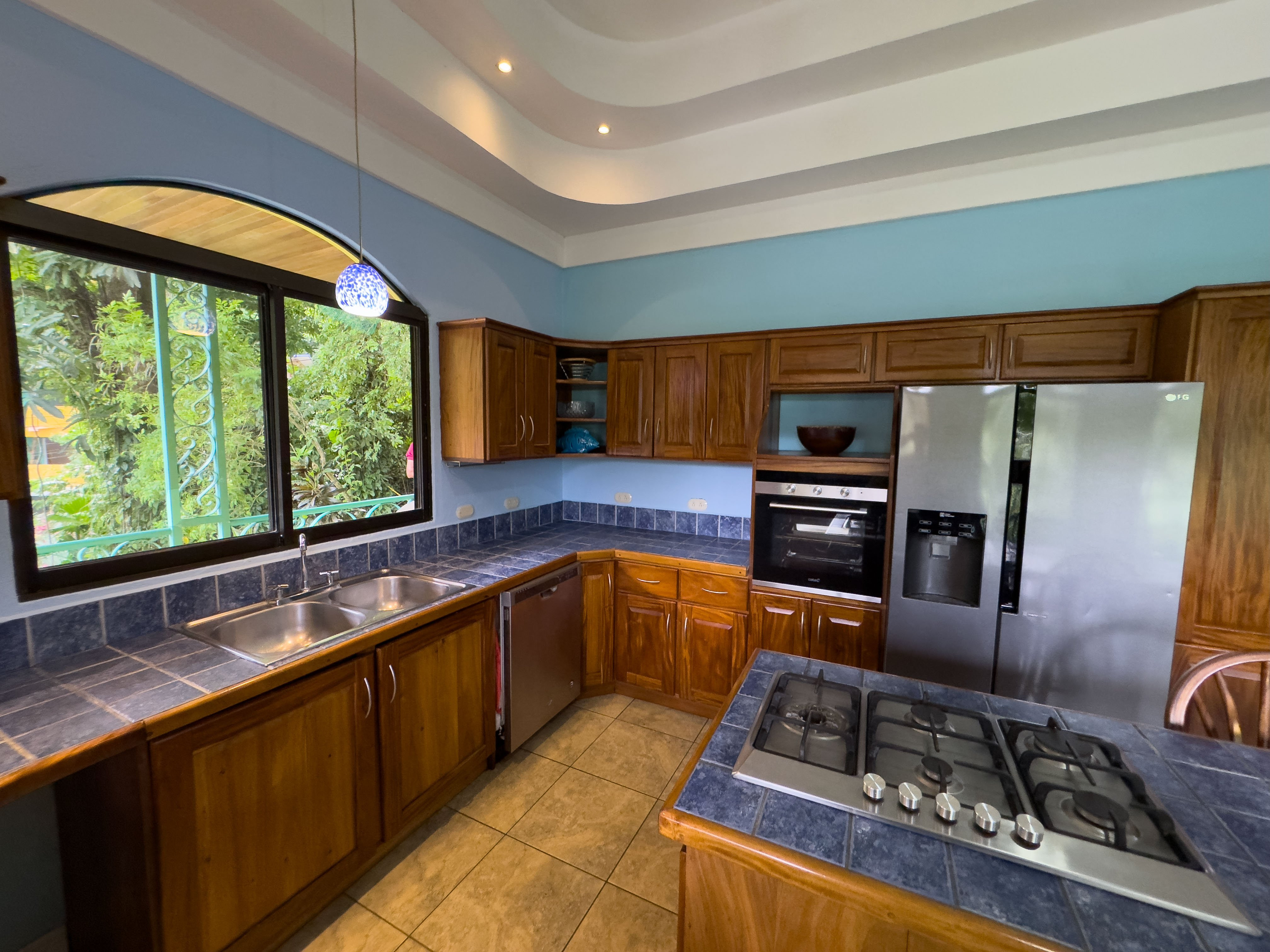 Turnkey Home in Gated Community, Manuel Antonio property photo 3