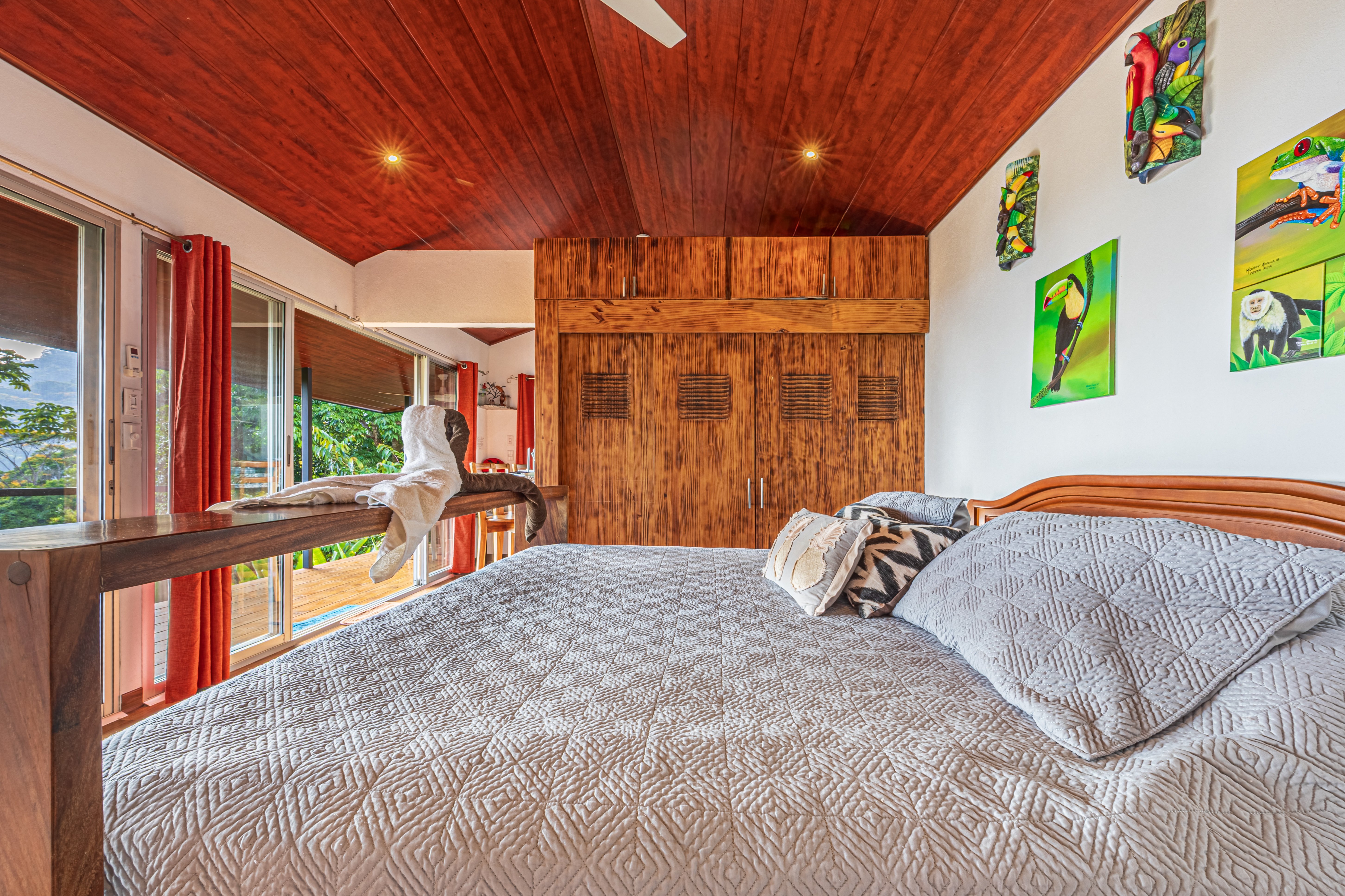 Casa OdiSea – Waterfall Estate in Portasol, Quepos property photo 15