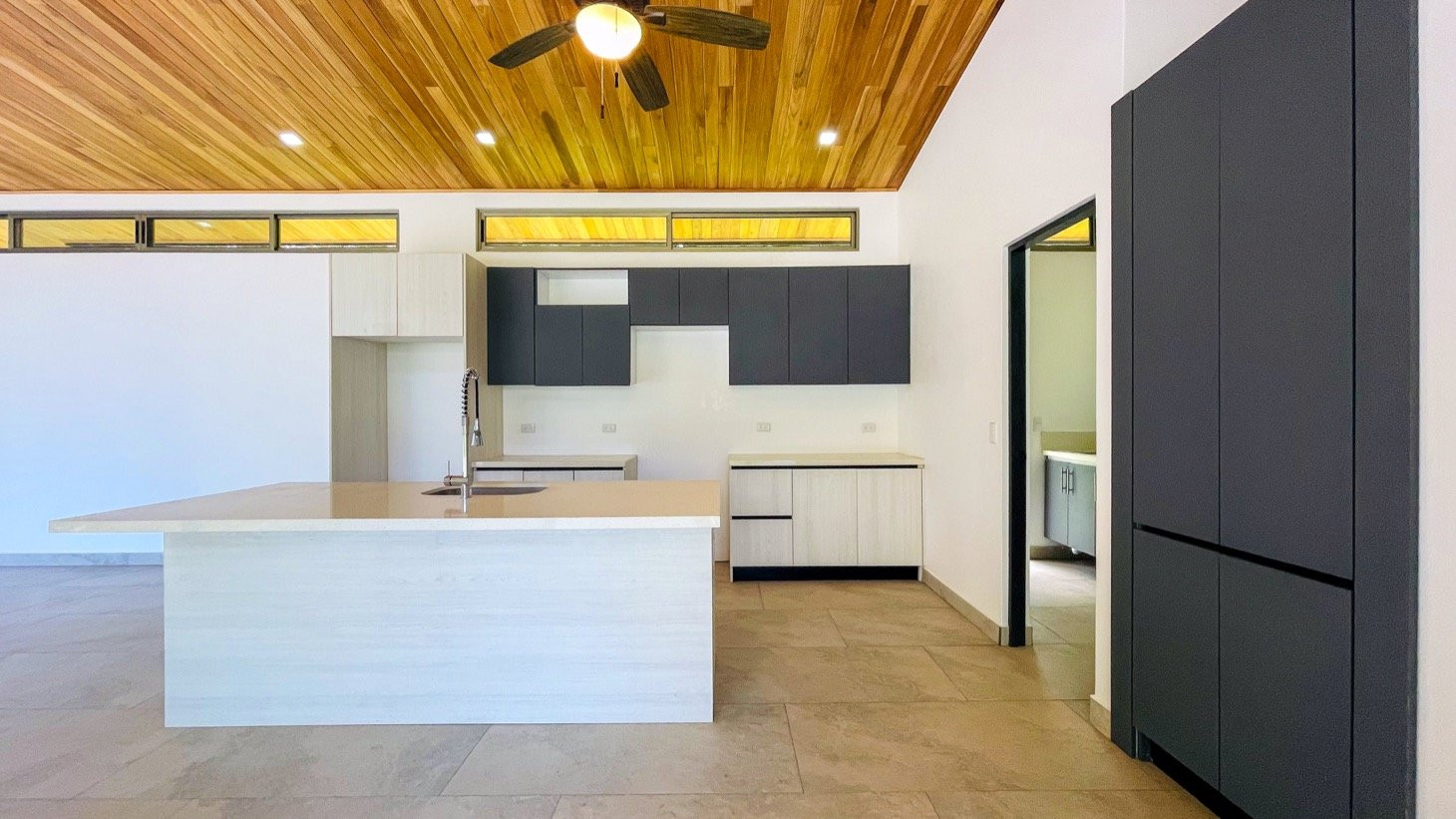 New Mountain View Home in Ojochal property photo 2