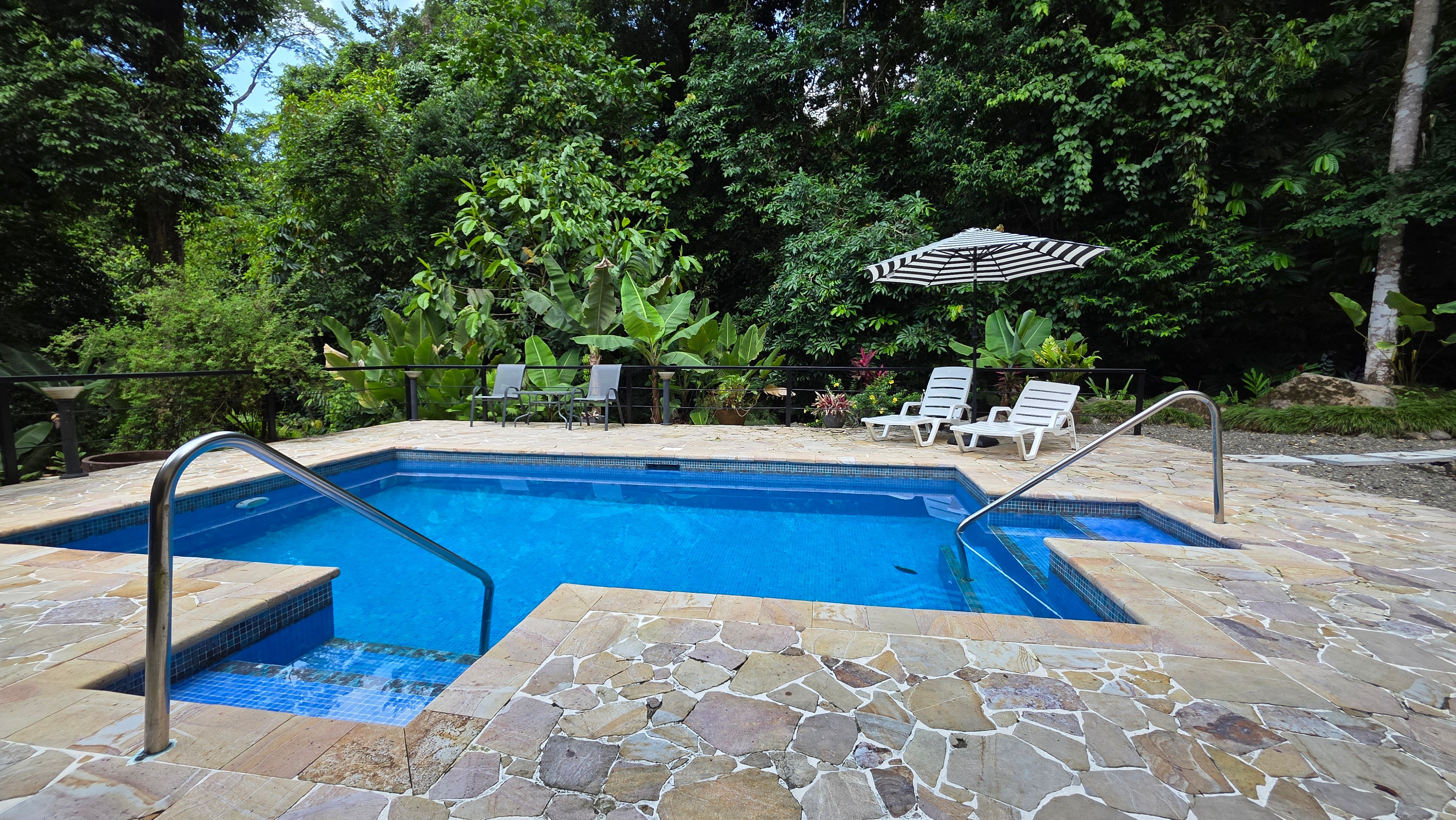 Private Waterfall Retreat in Ojochal property photo 5