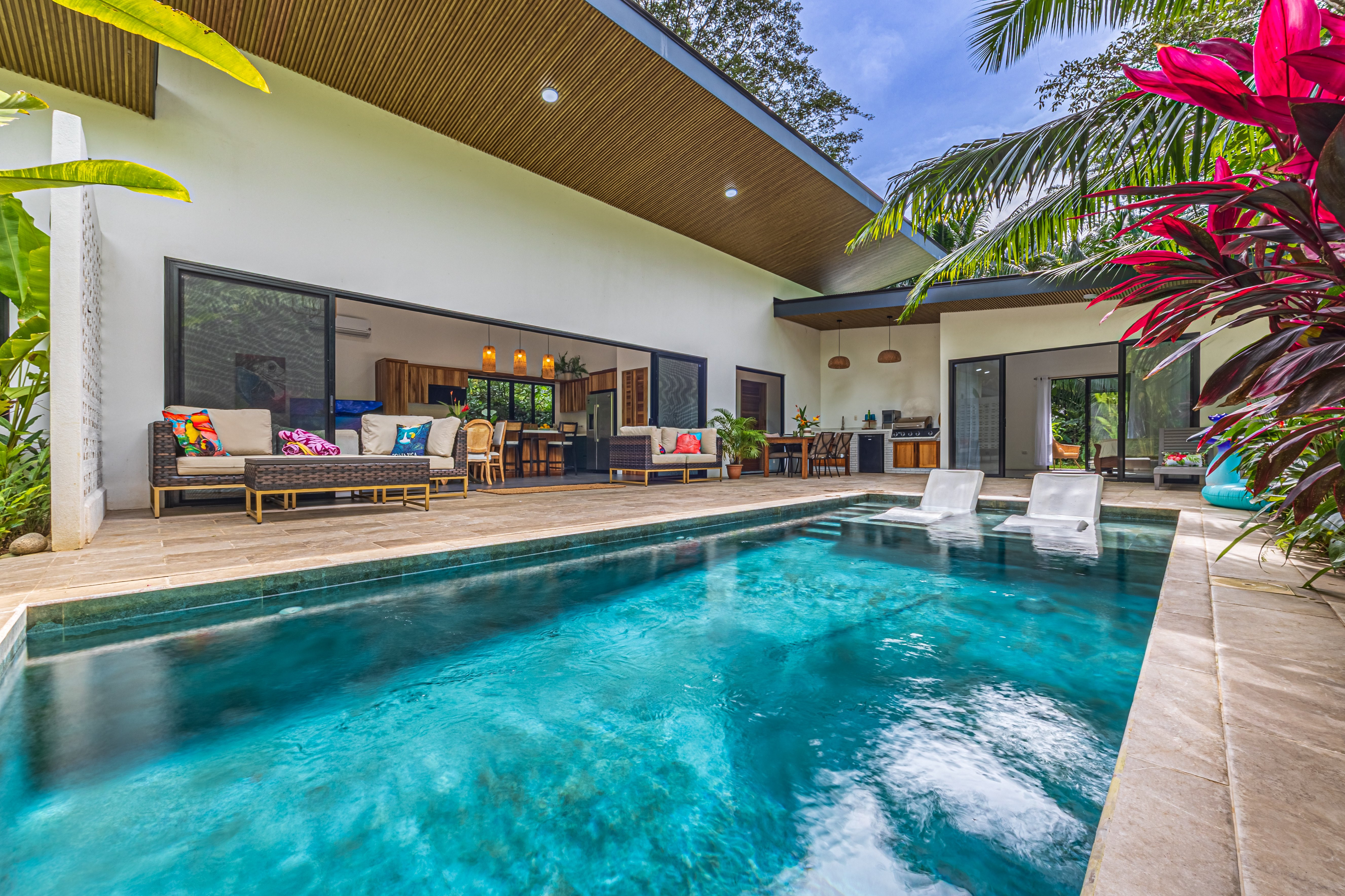Modern Tropical Home (Casa Palma Verde) in Uvita property photo 2
