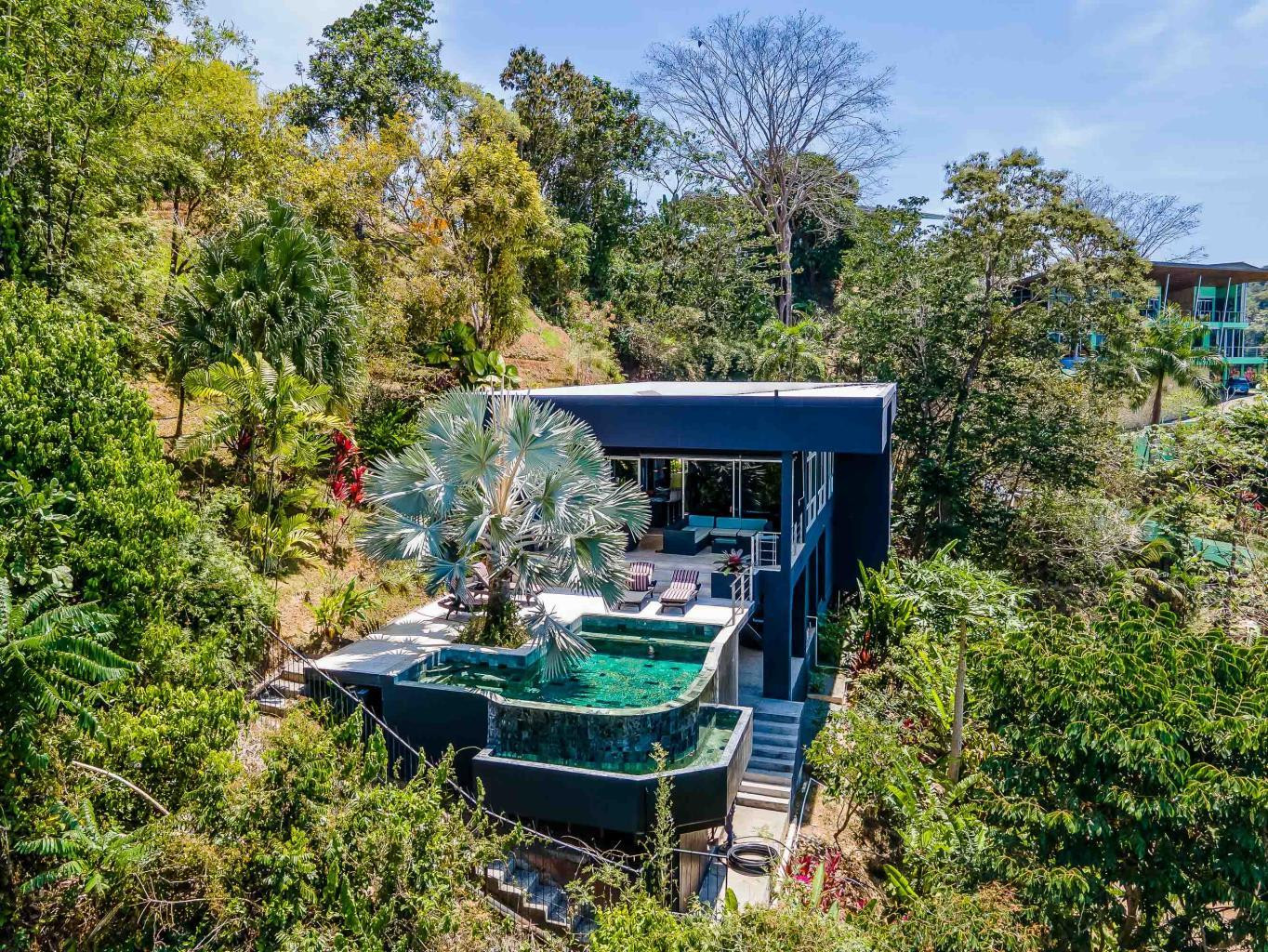 Luxury Ocean View Villa in Manuel Antonio in Manuel Antonio, Costa Rica