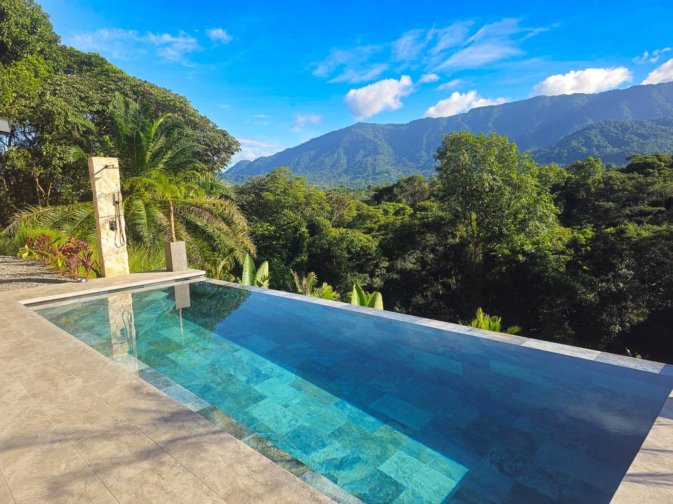 Modern Jungle Villa in Ojochal property photo 4
