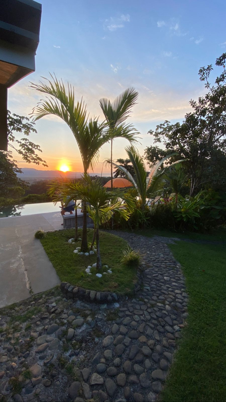 Private Estate (Casa Libert’Inn) in El Salto, Manuel Antonio property photo 2