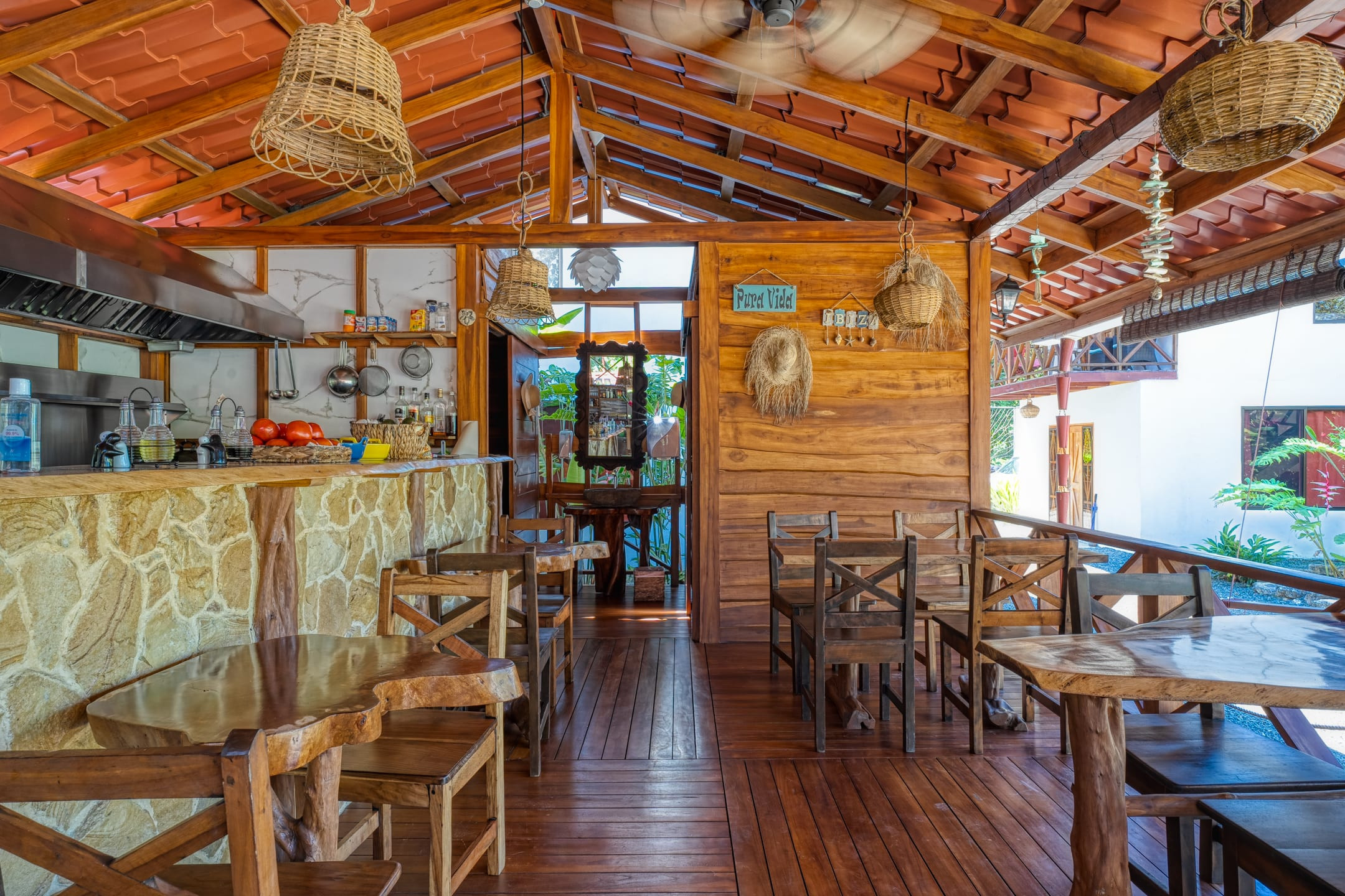 Boutique Hotel and Restaurant (Sabor Espanol) in Uvita property photo 2