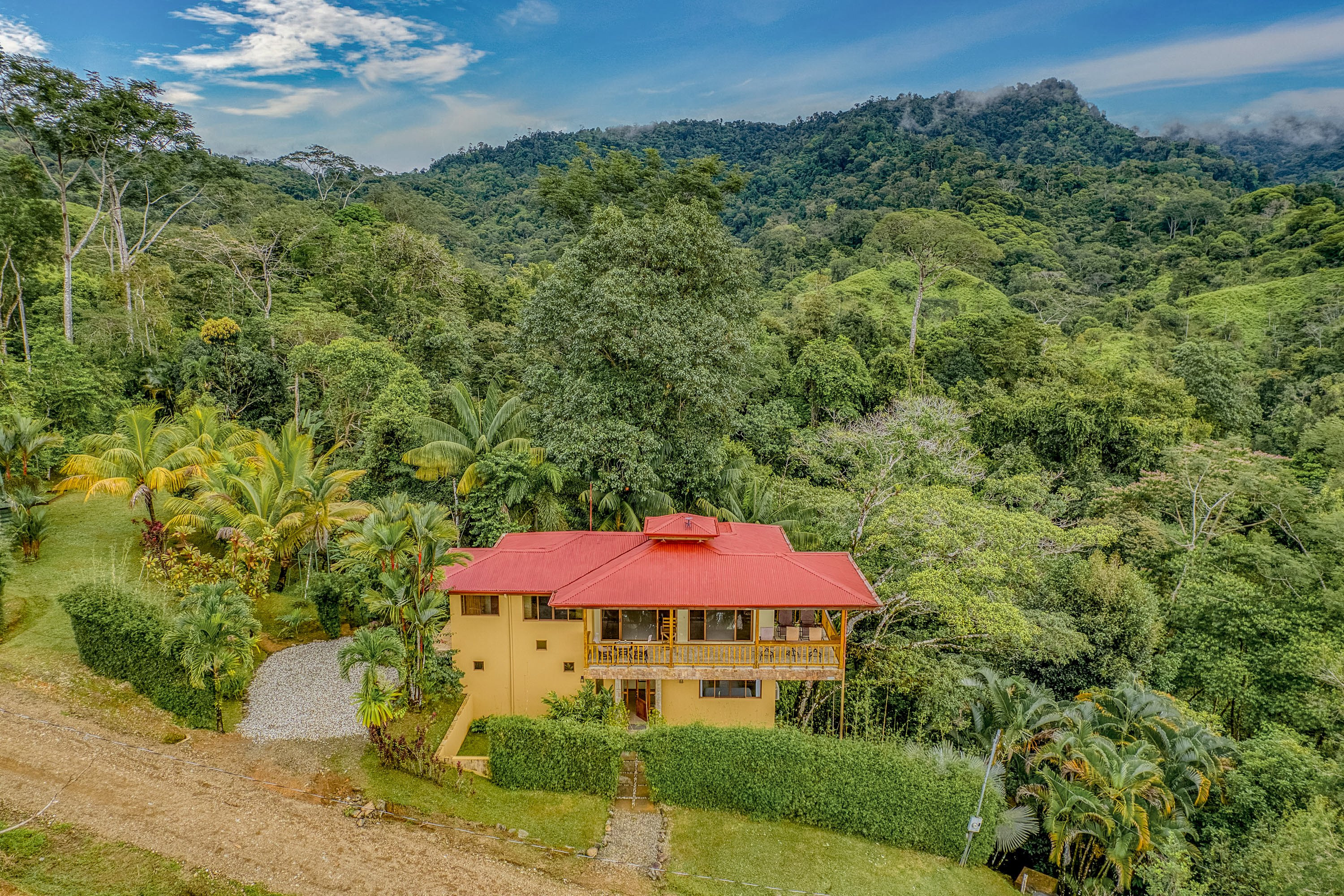 Jungle Estate in Tres Rios, Near Ojochal property photo 4