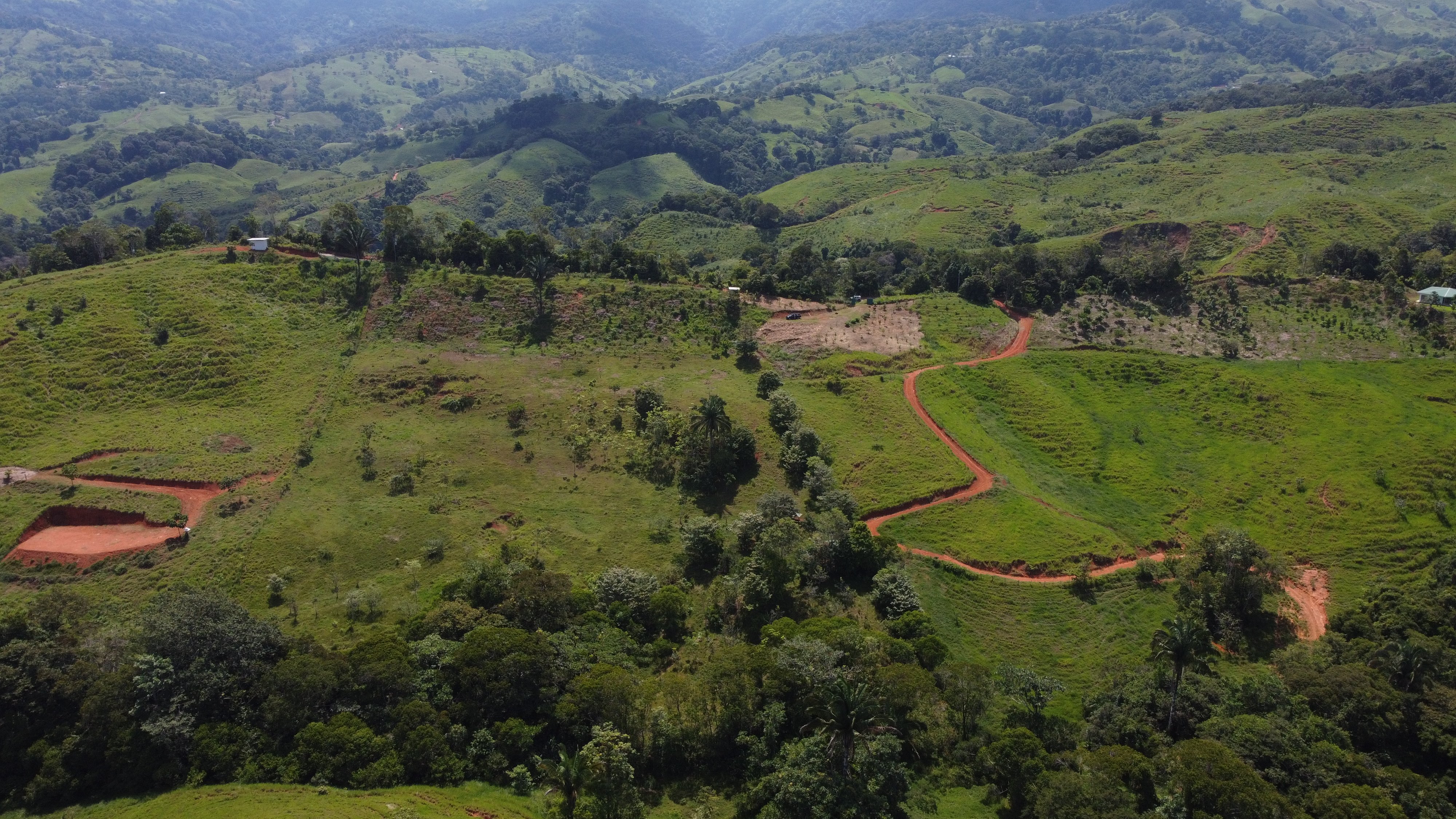 Water-Rich 8.78-Acre Estate Lot in Platanillo de Baru property photo 4