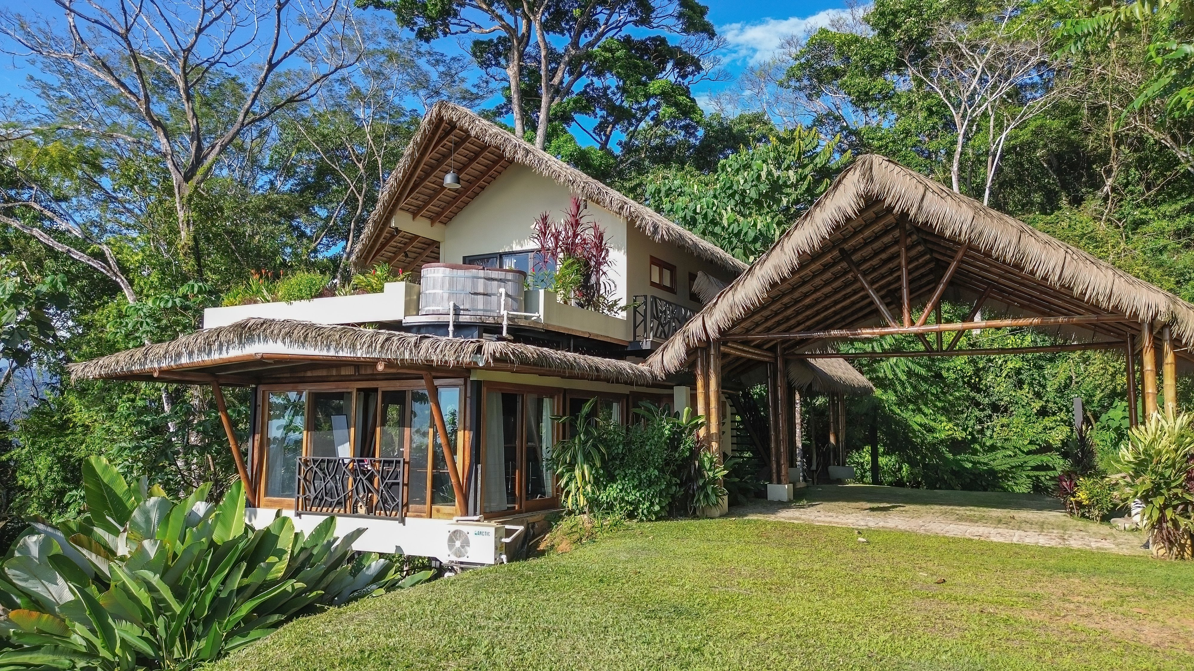 Ocean View Home in Vista Dominical Estates in Dominical, Costa Rica