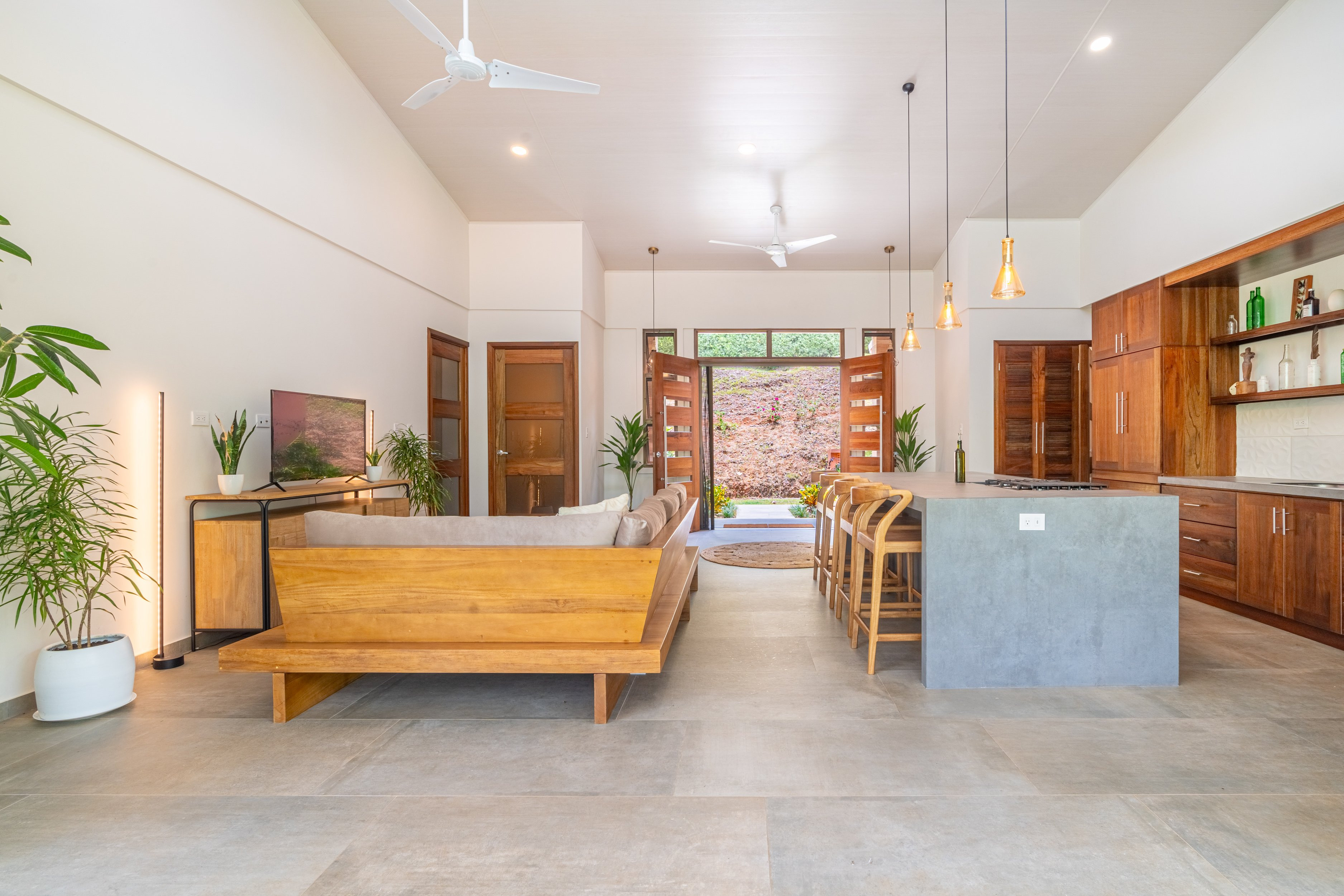 4-Bedroom Mountain View Home in Ojochal property photo 3