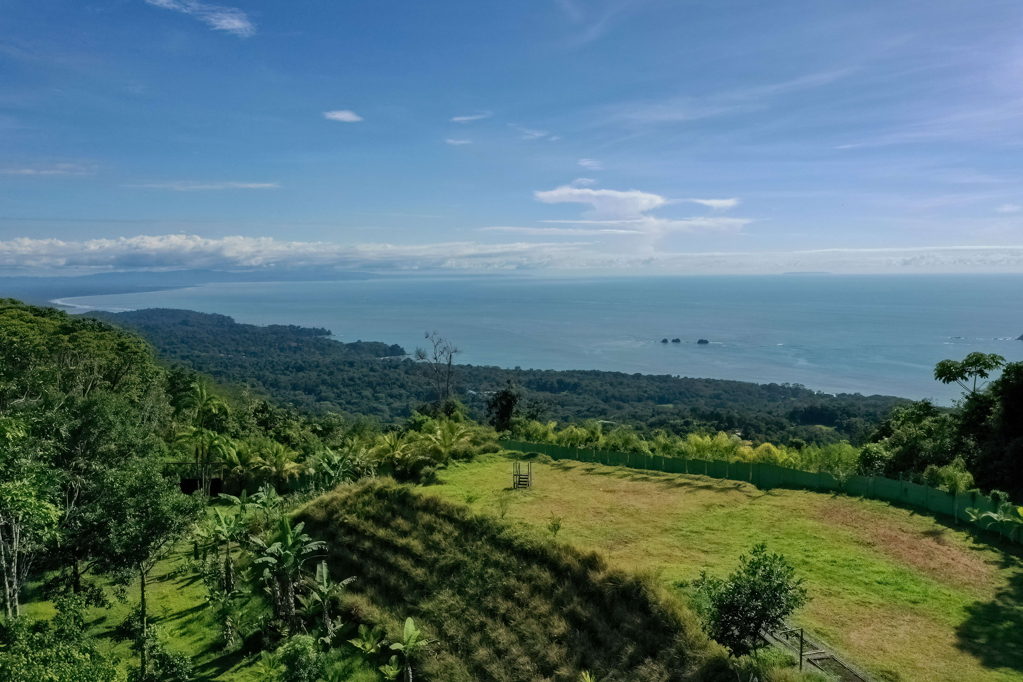16.5-Acre Ridgetop Finca in Uvita property photo 5