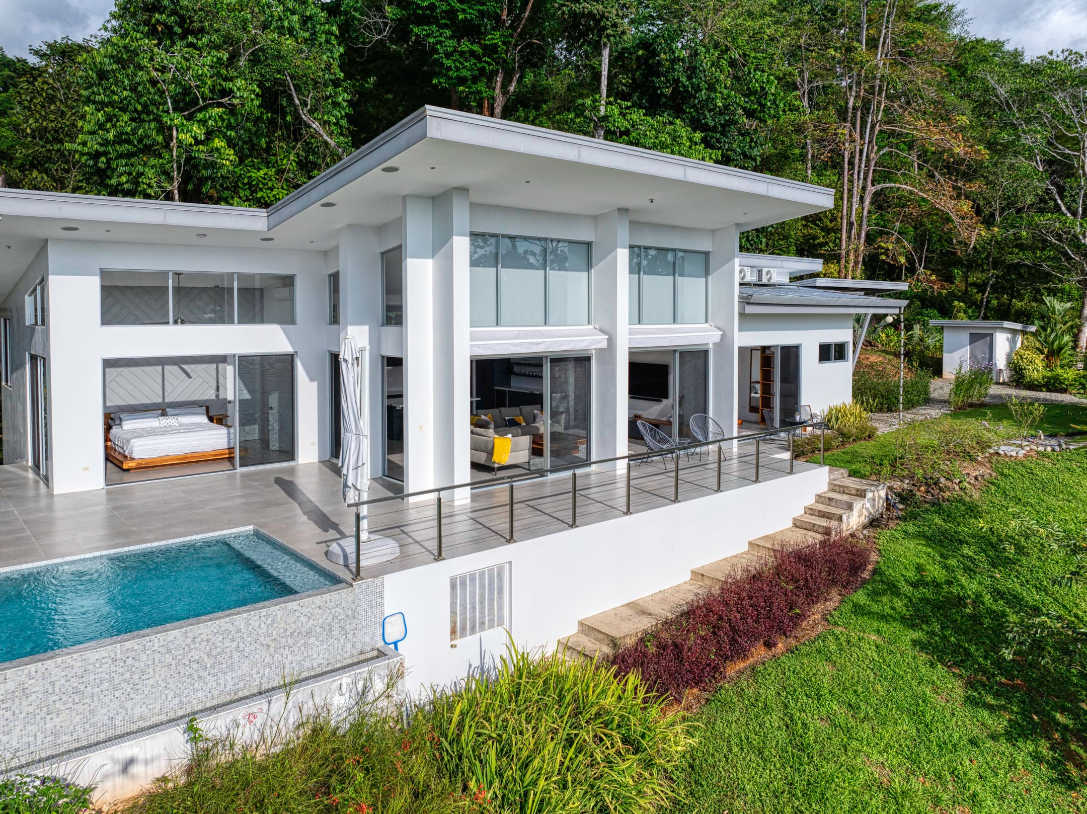Luxury Ocean View Estate (Casa Pangolin) Above Whales Tail Beach, Uvita property photo 2